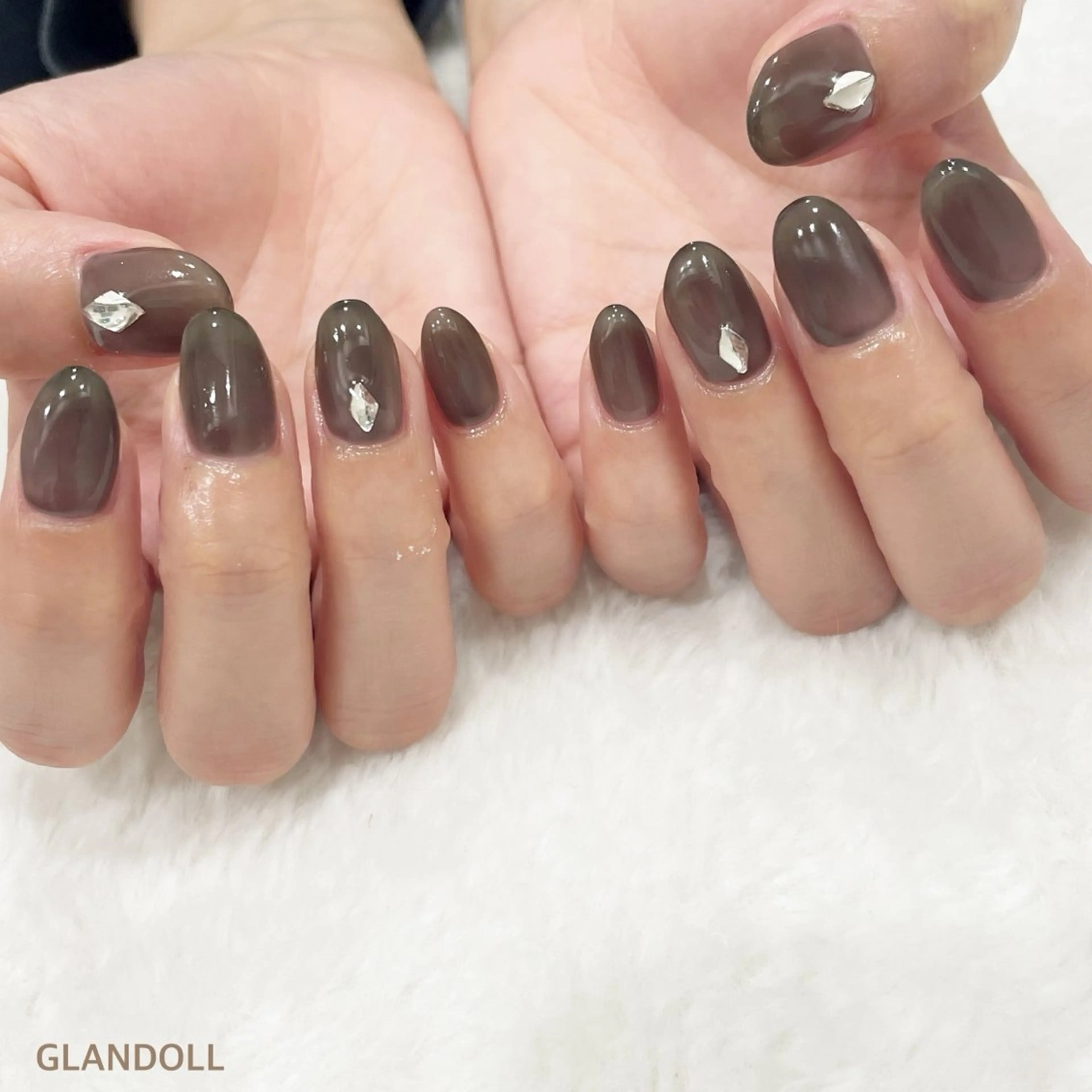 ネイル ハンドネイル GLANDOLL YURIのネイルデザイン