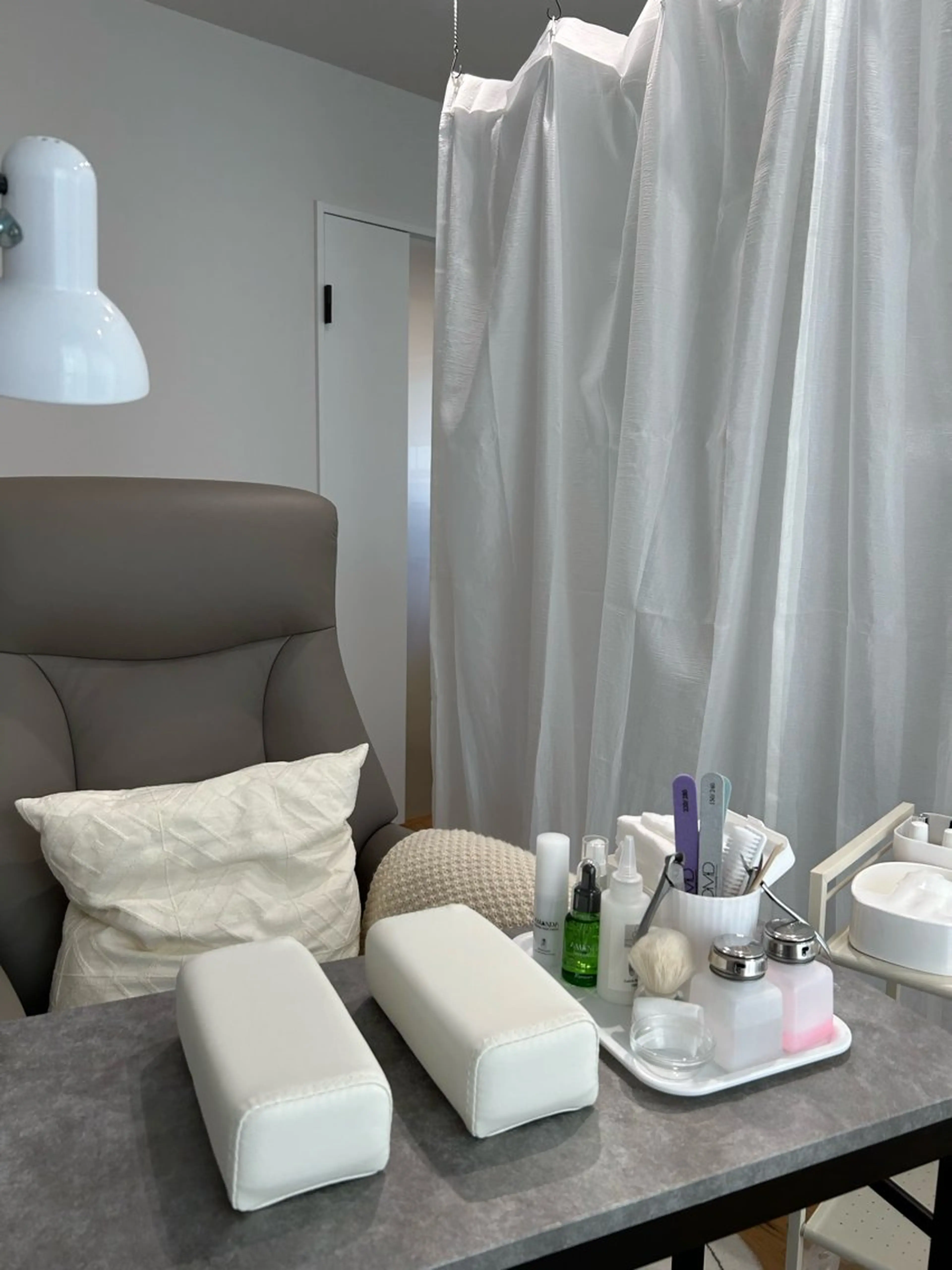 ネイル 藤村 美世子のネイルデザイン