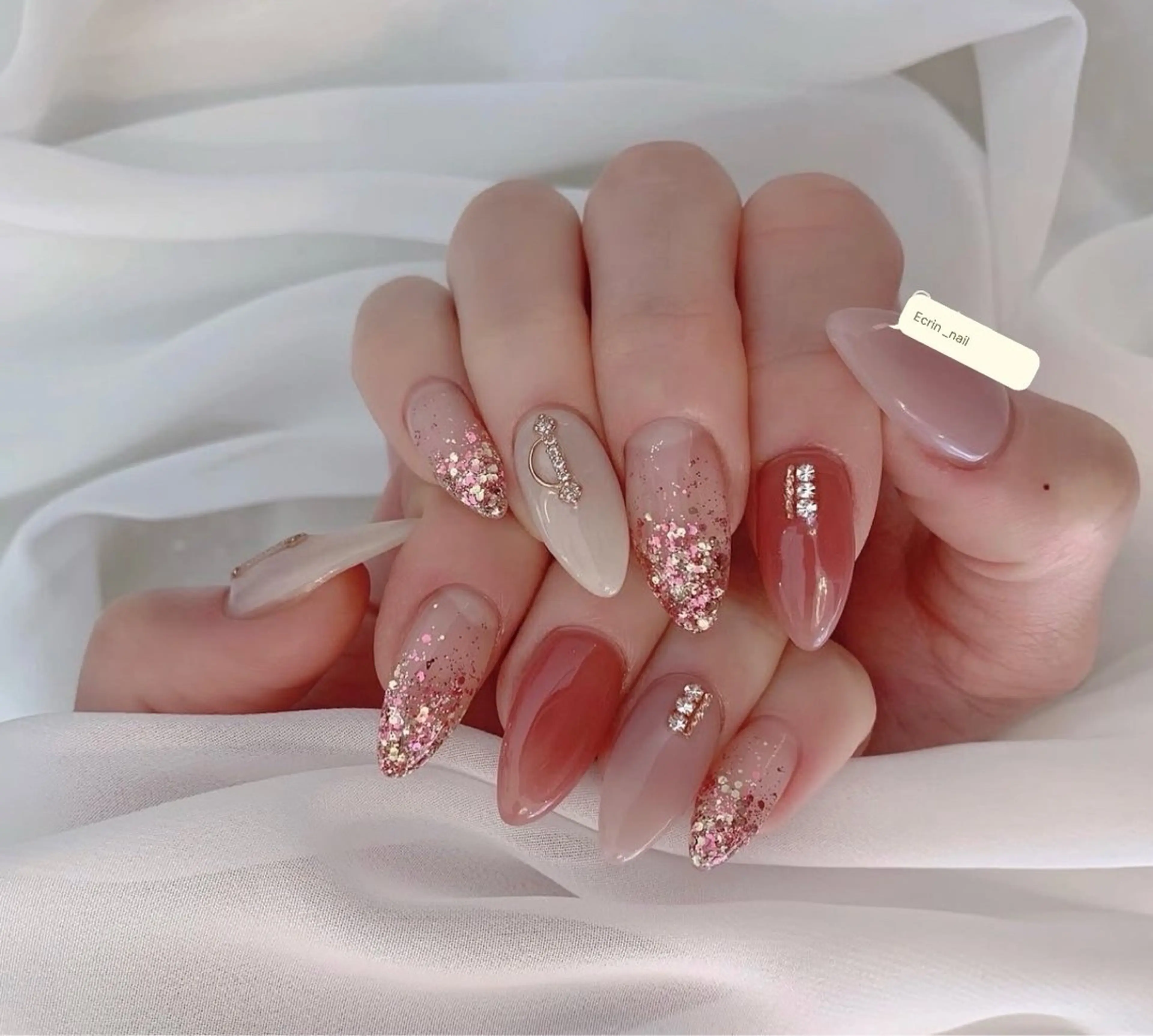 ネイル ハンドネイル ハンドケア NailSalon✨ Écrinエクランのネイルデザイン