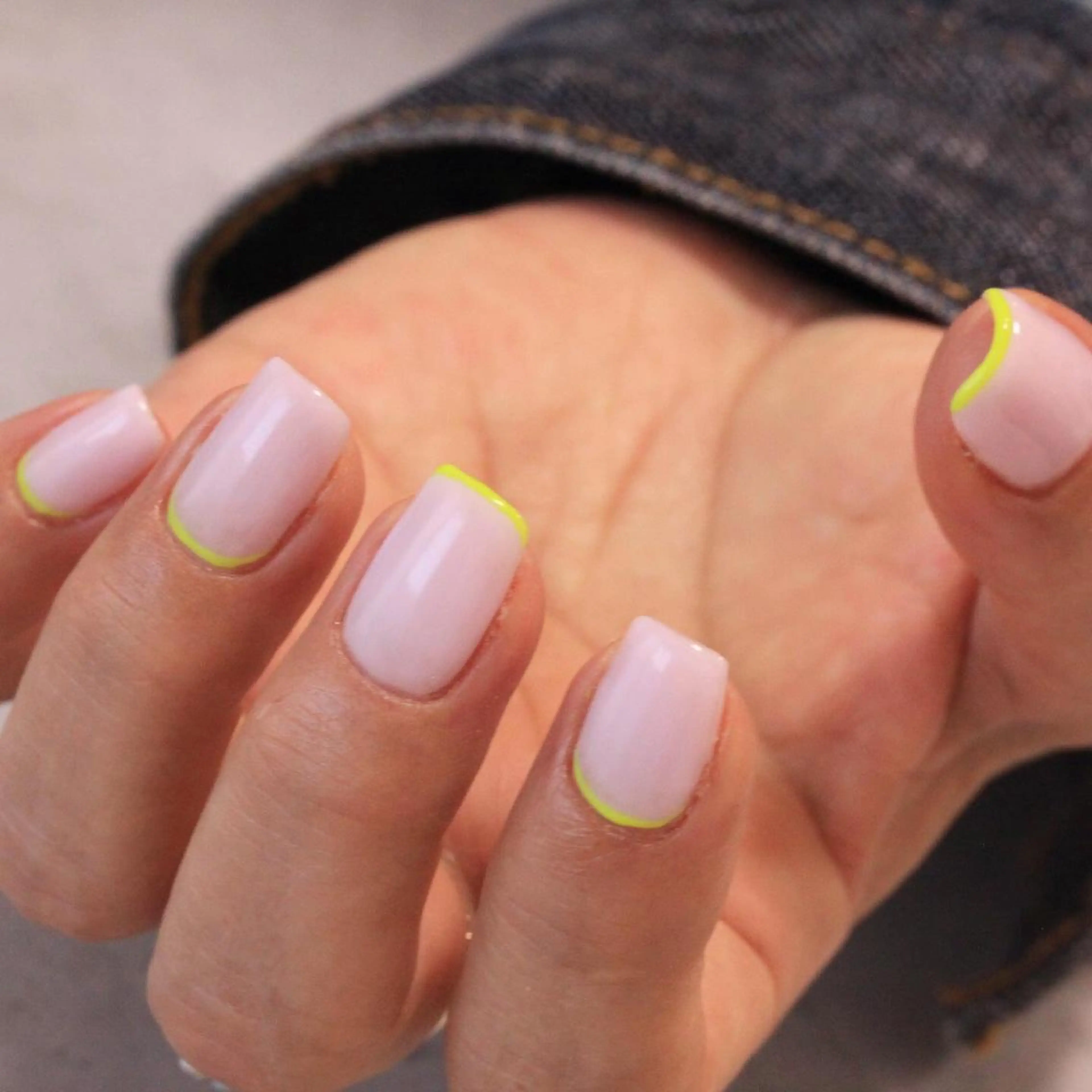 ネイル Elio 国泰寺のネイルデザイン