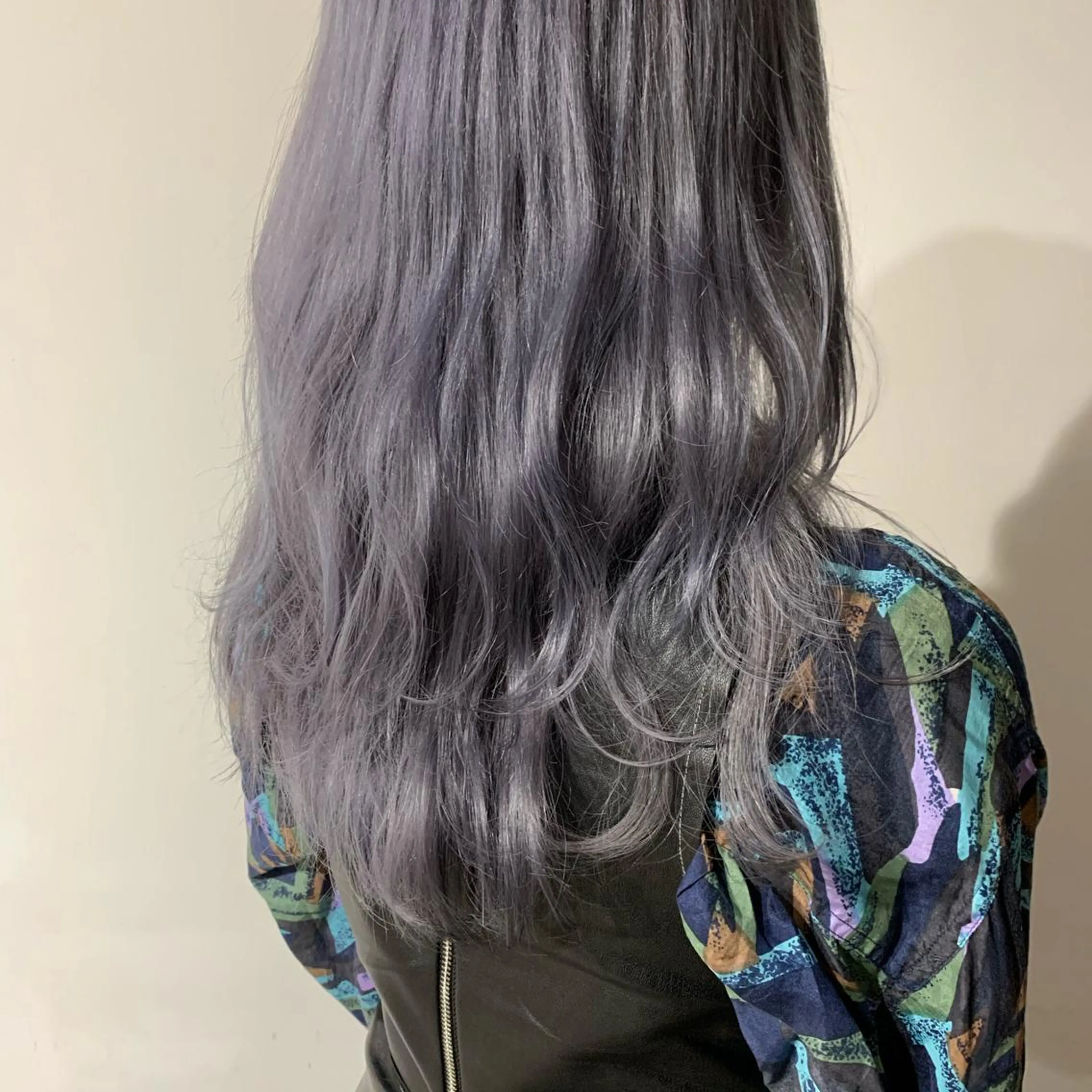 セミロング カラー 🌈ディレクター🌈 徳松優希のヘアスタイル