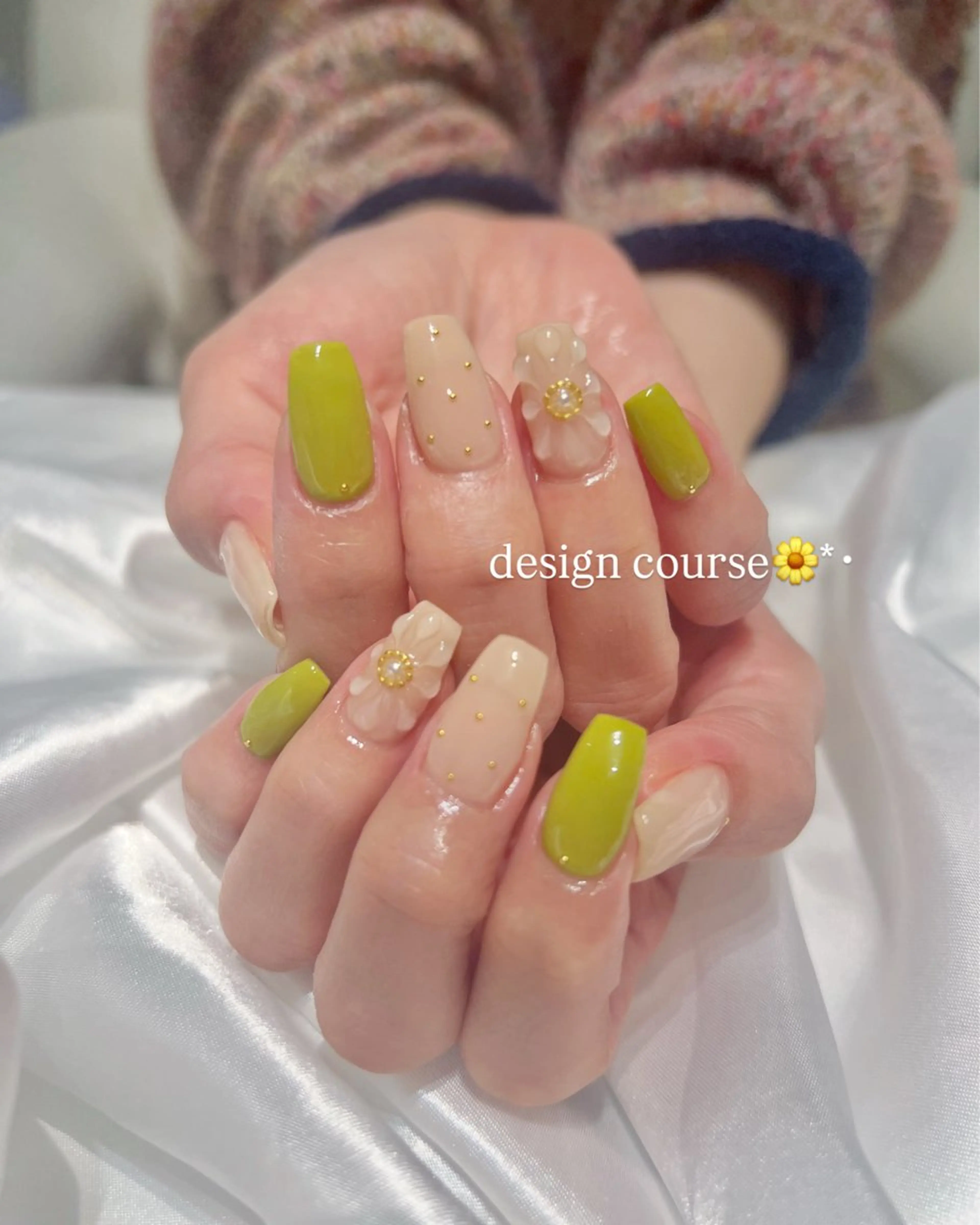 ネイル フラワーネイル mochi. nail🌿のネイルデザイン