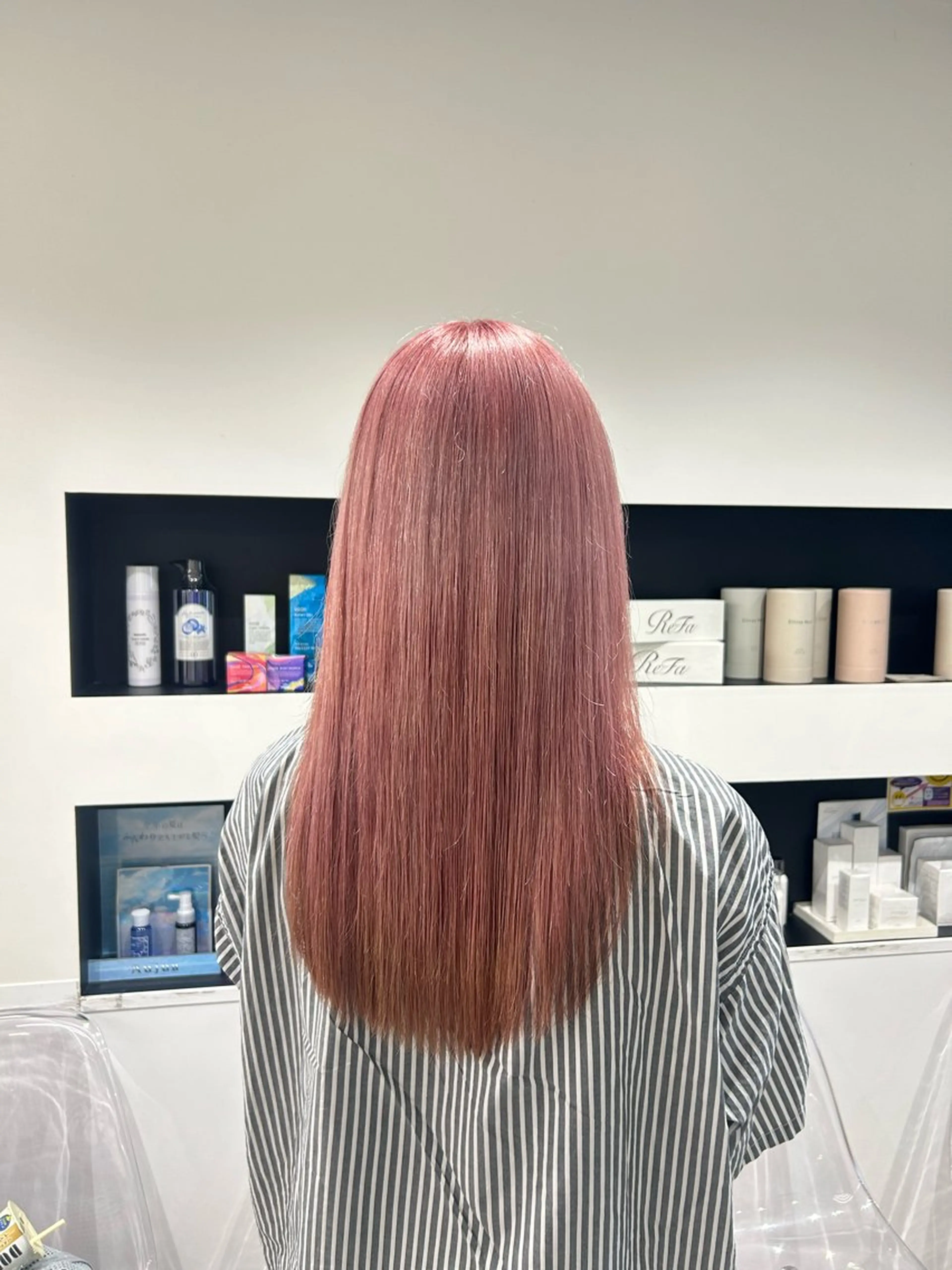 ロング カラー ヘアカラー 似合わせカラー✩.* ハイトーン/リナのヘアスタイル