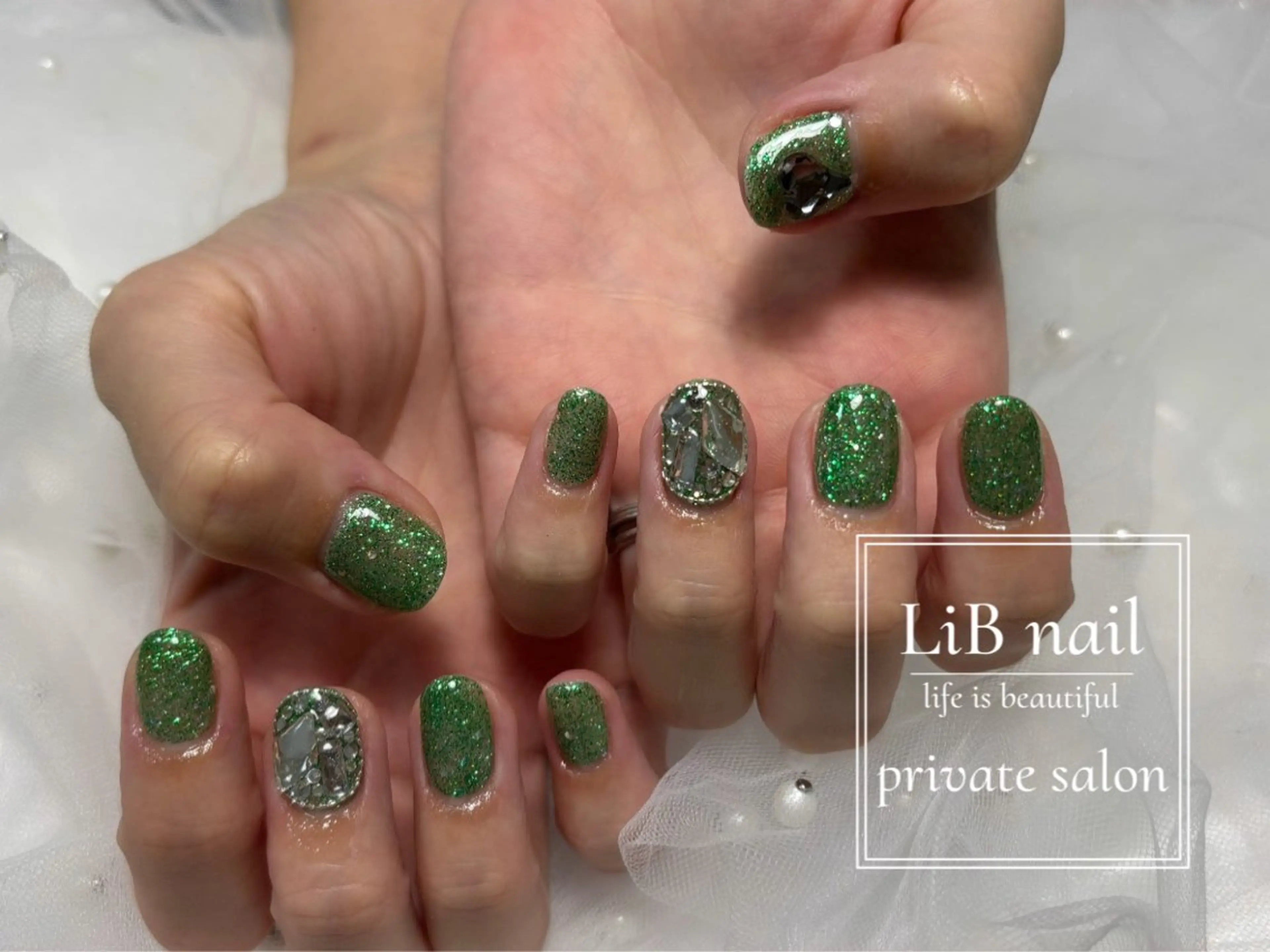 ネイル LiB nailのネイルデザイン