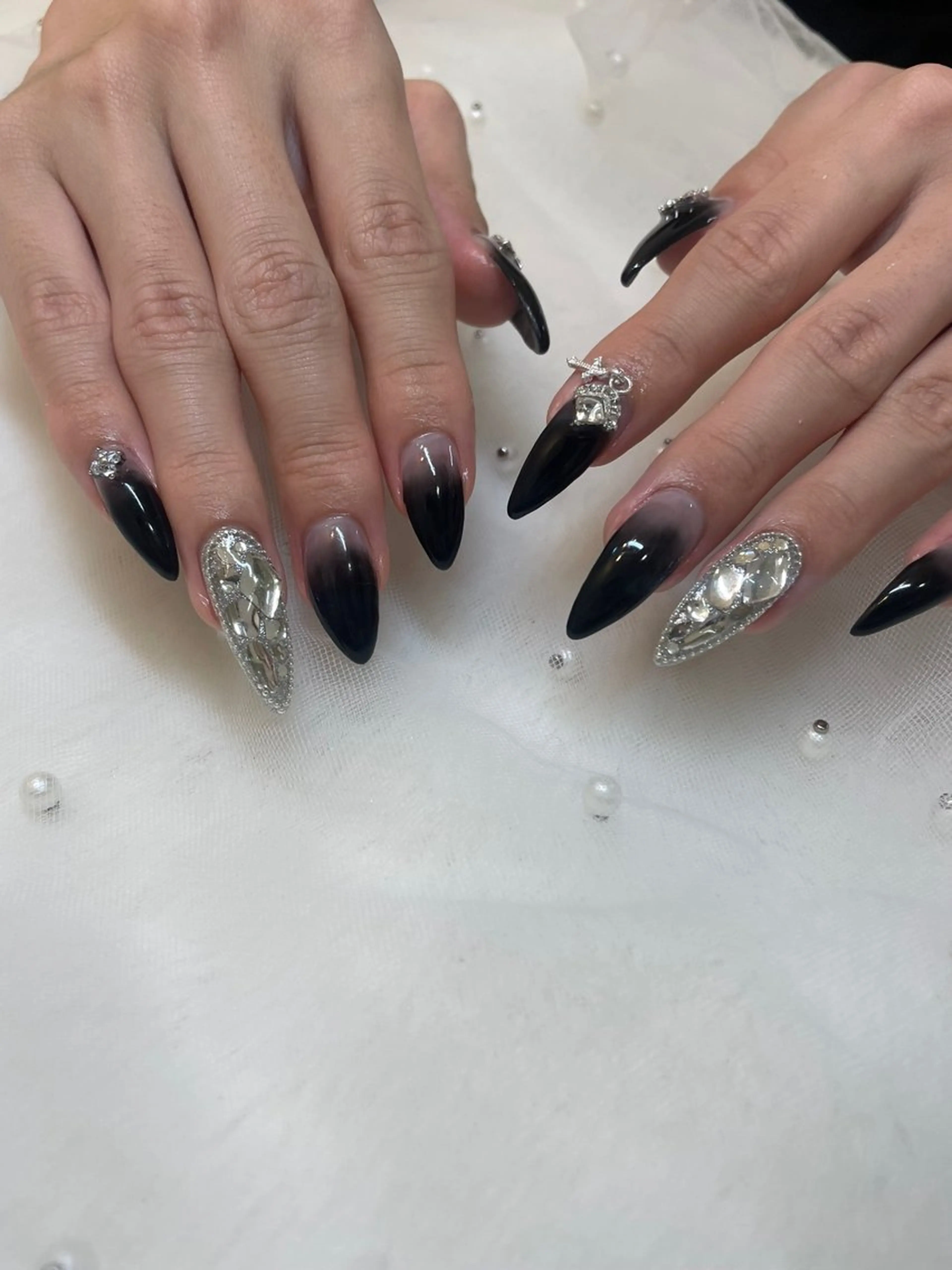 ネイル ハンドネイル minami🎀 矢場町ネイルのネイルデザイン