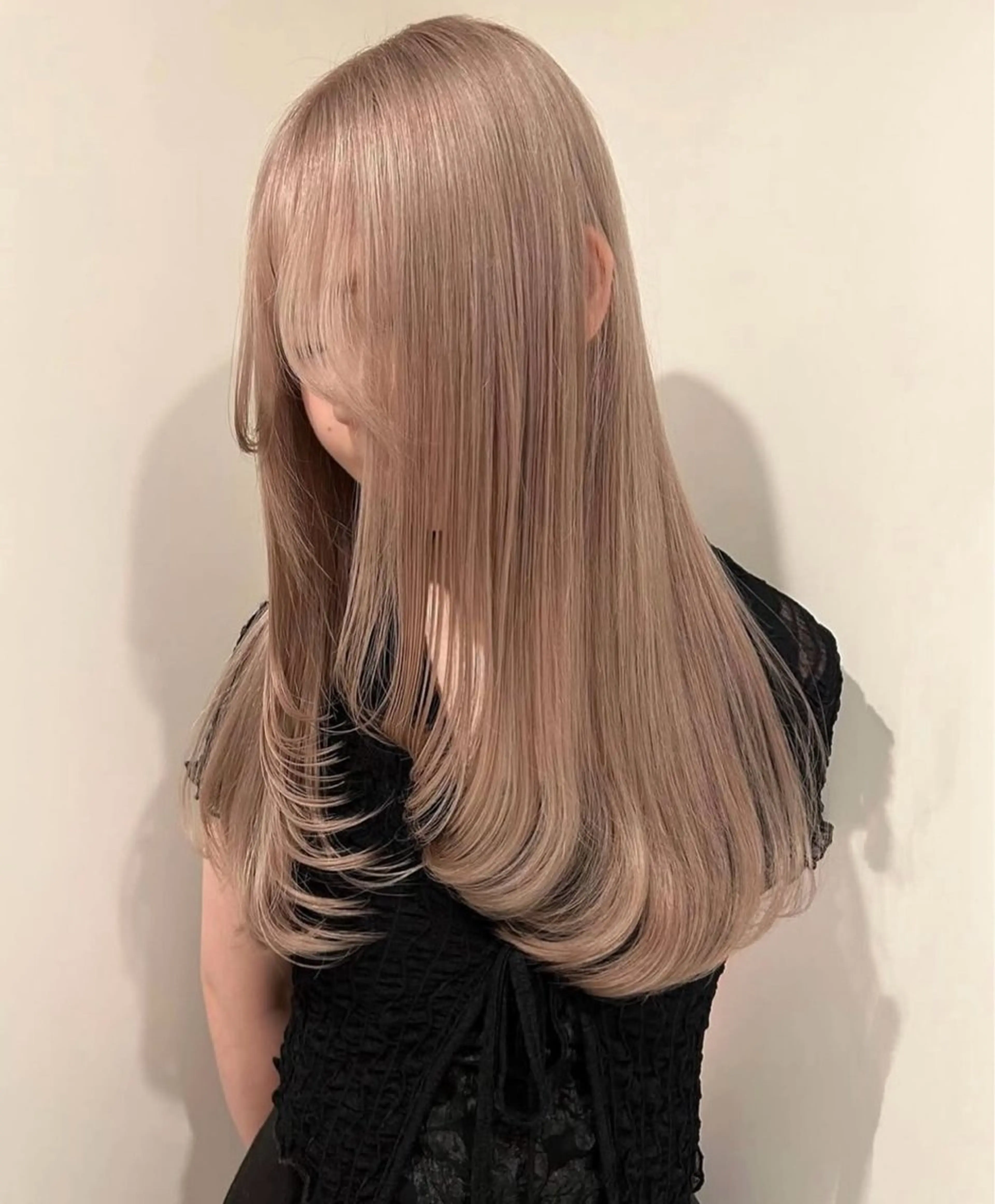 ロング ヘアカラー 梅田/ハイトーン /yuriのヘアスタイル