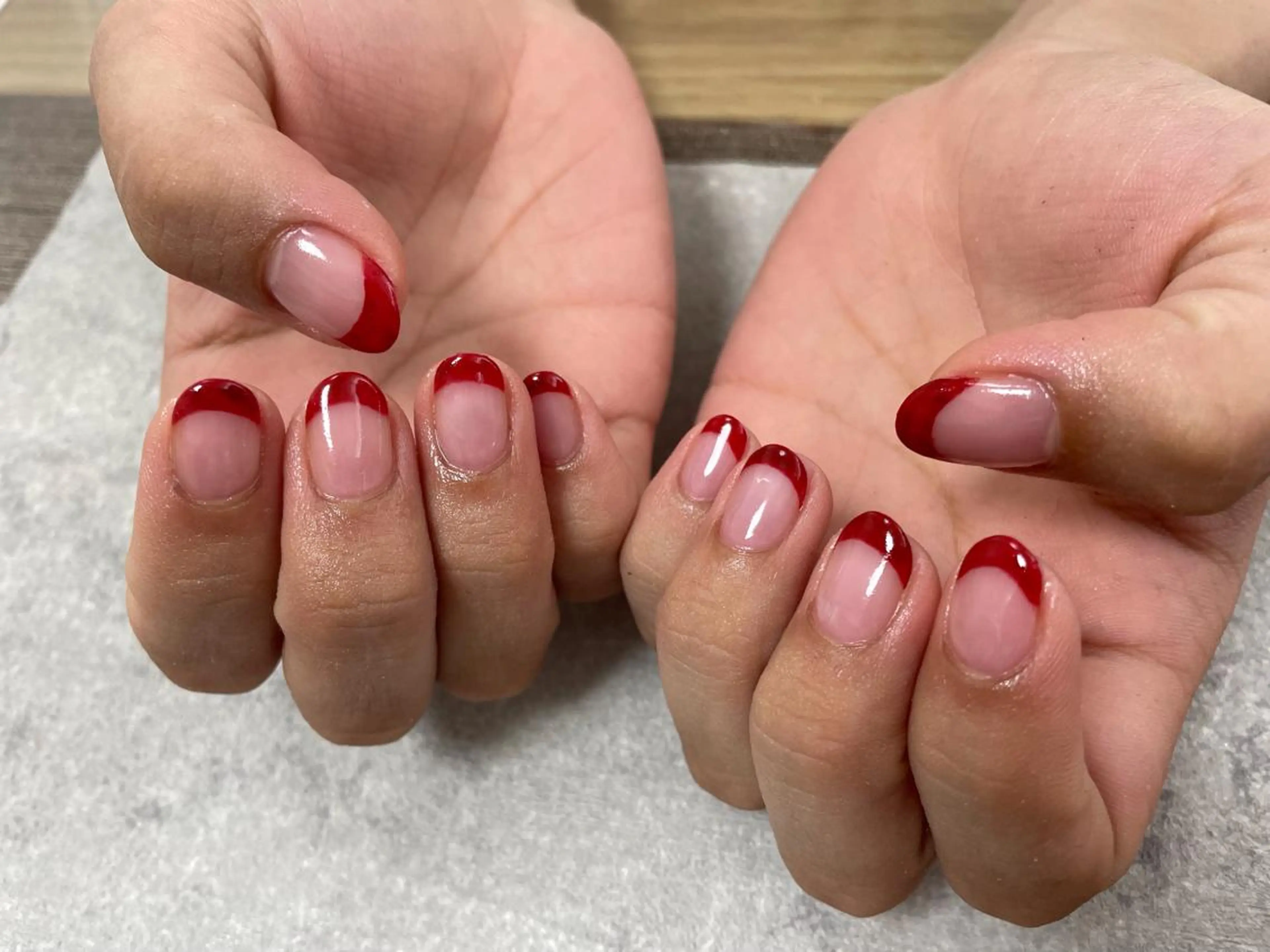 ネイル フレンチネイル mogunail &blowのネイルデザイン