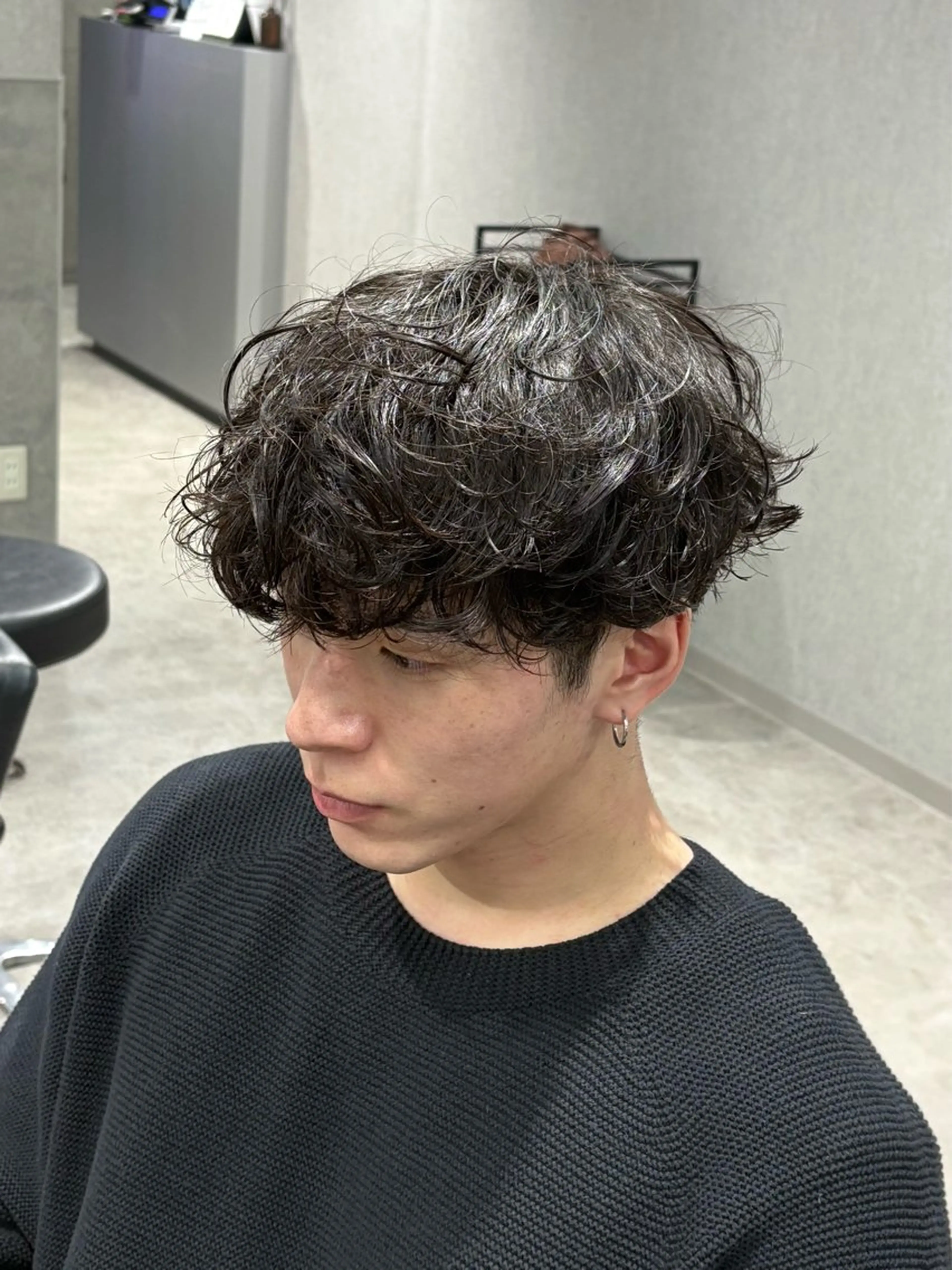 ショート カラー パーマ メンズ カット パーマ 【シャドウパーマ センターパート】義心のヘアスタイル