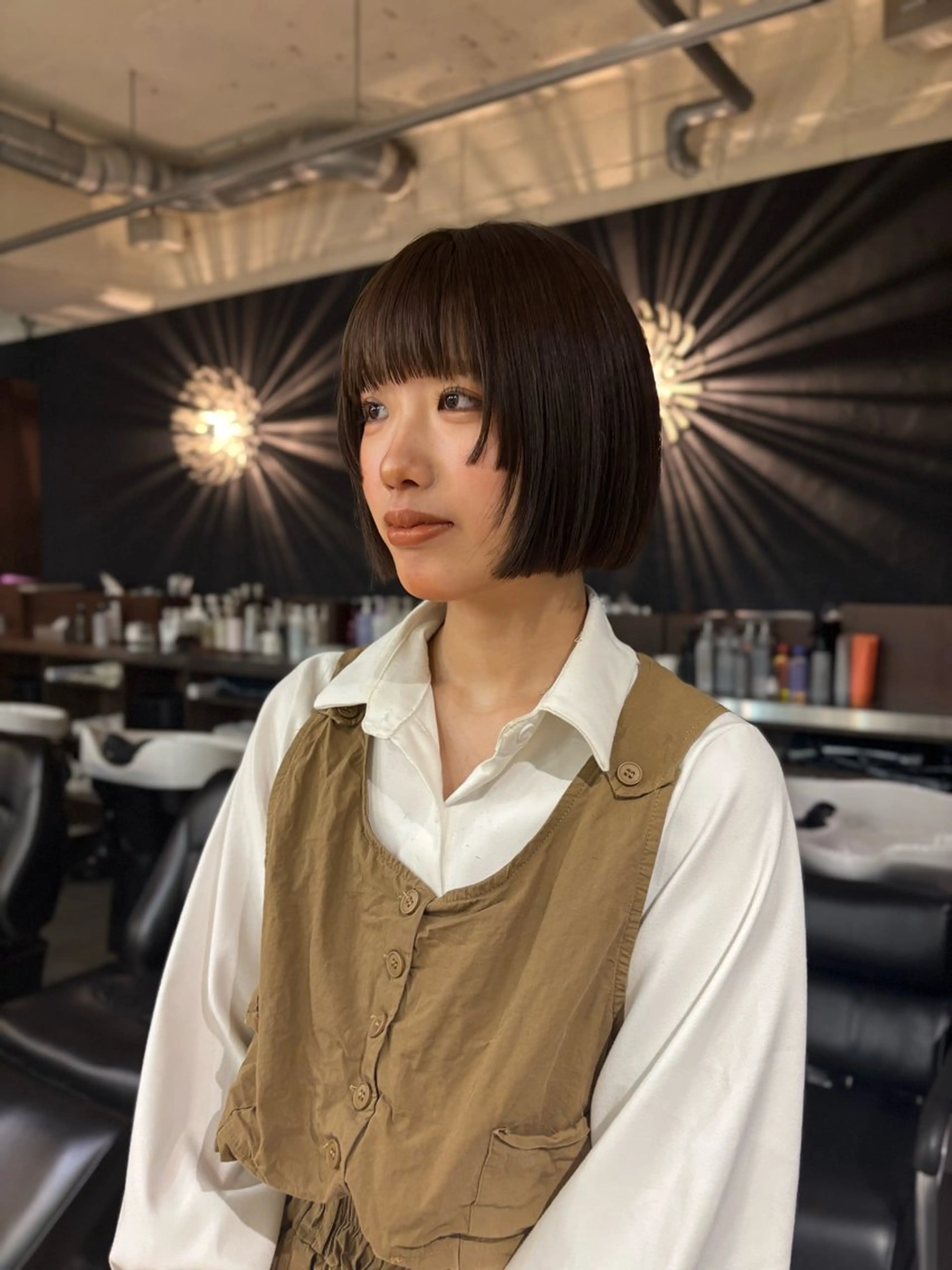 ショート ボブ 姫カット 関端 優希のヘアスタイル