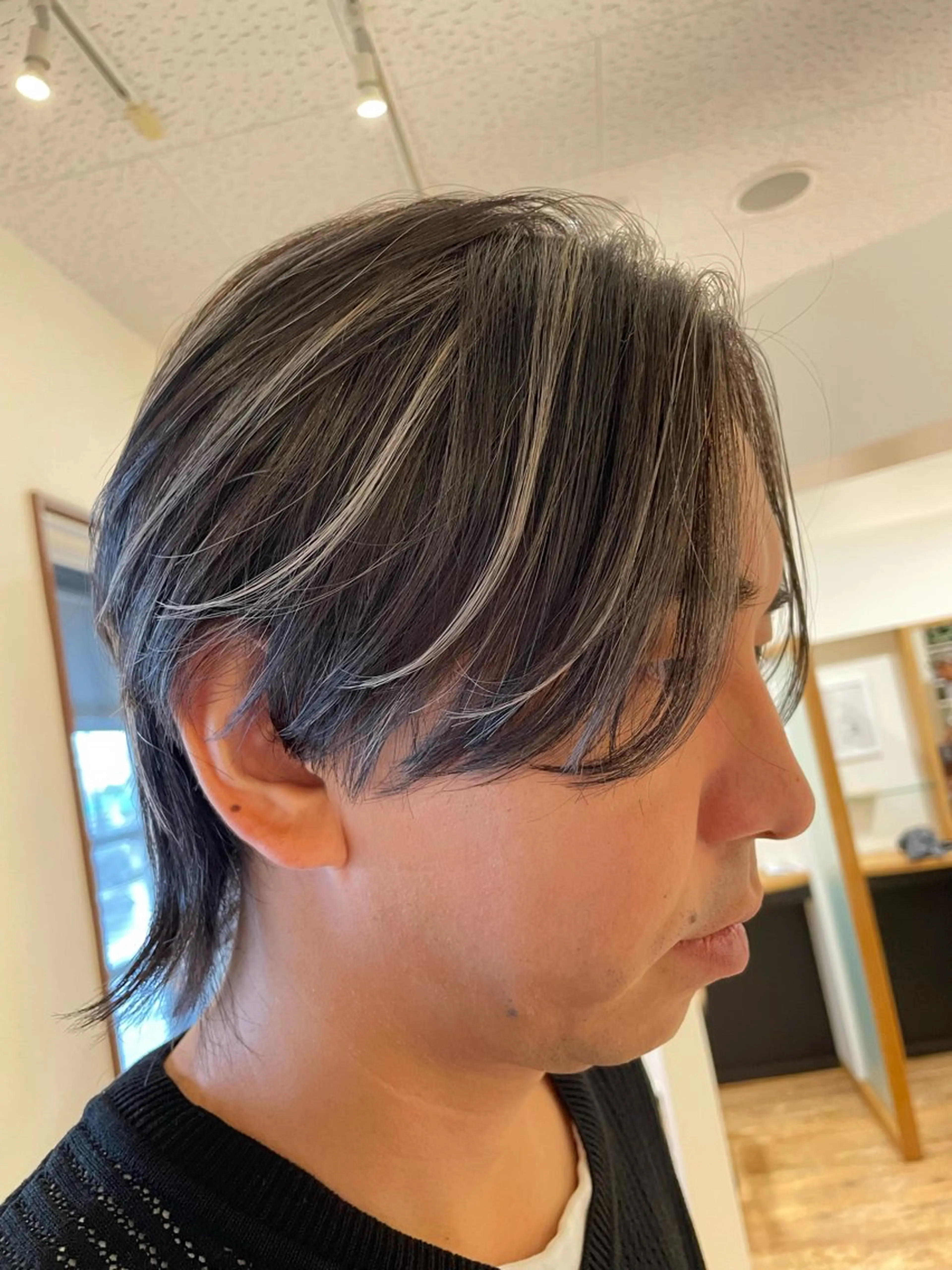 ショート カラー ハイライトカラー ハイライト ブリーチ👩‍🦳/ ‪✂︎MANAMIのヘアスタイル