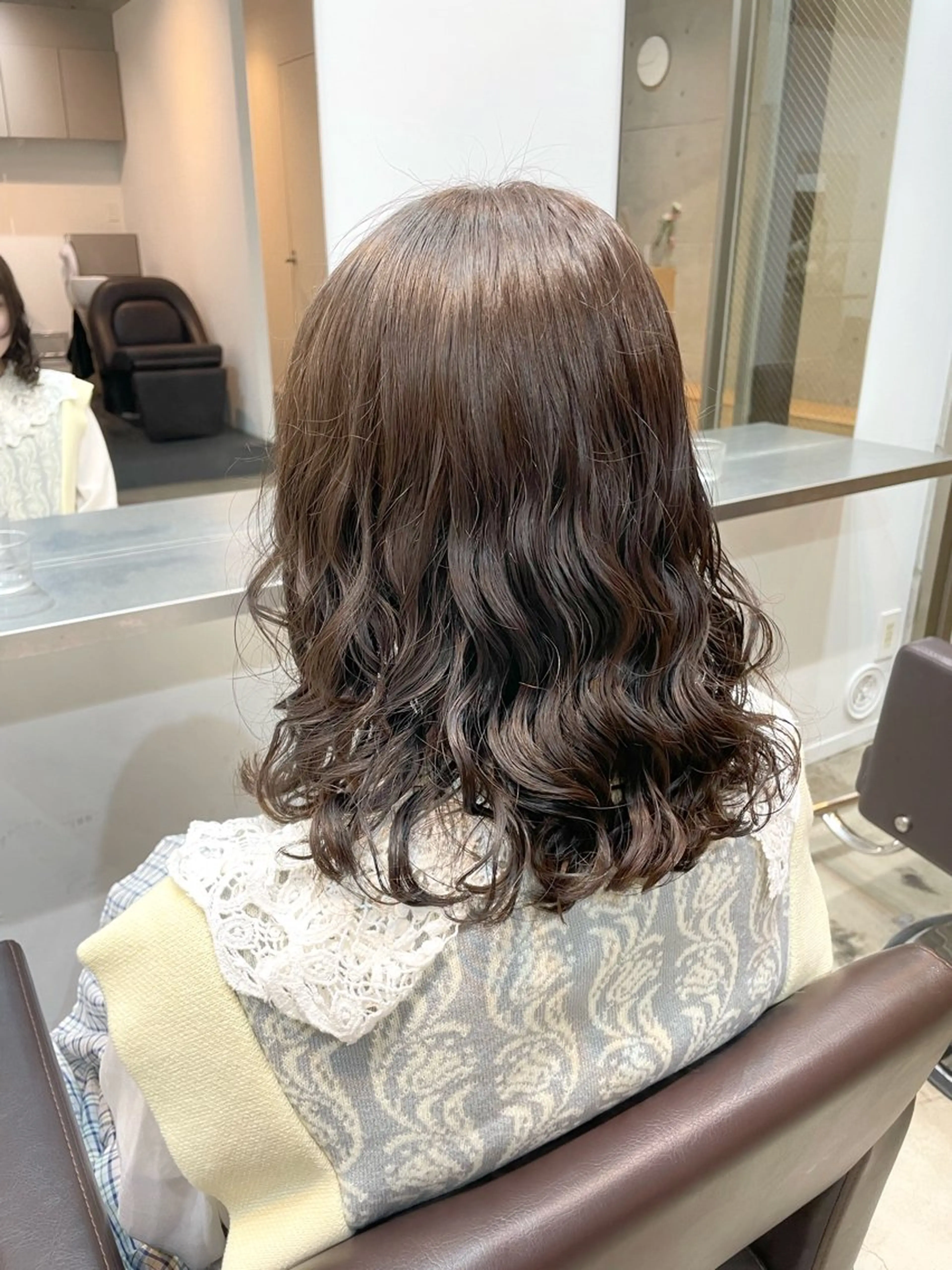 ミディアム カラー パーマ ミディアムパーマ ベージュカラー デジタルパーマ カット ヘアカラー パーマ トリートメント 【表参道】Ruri デジタルパーマのヘアスタイル