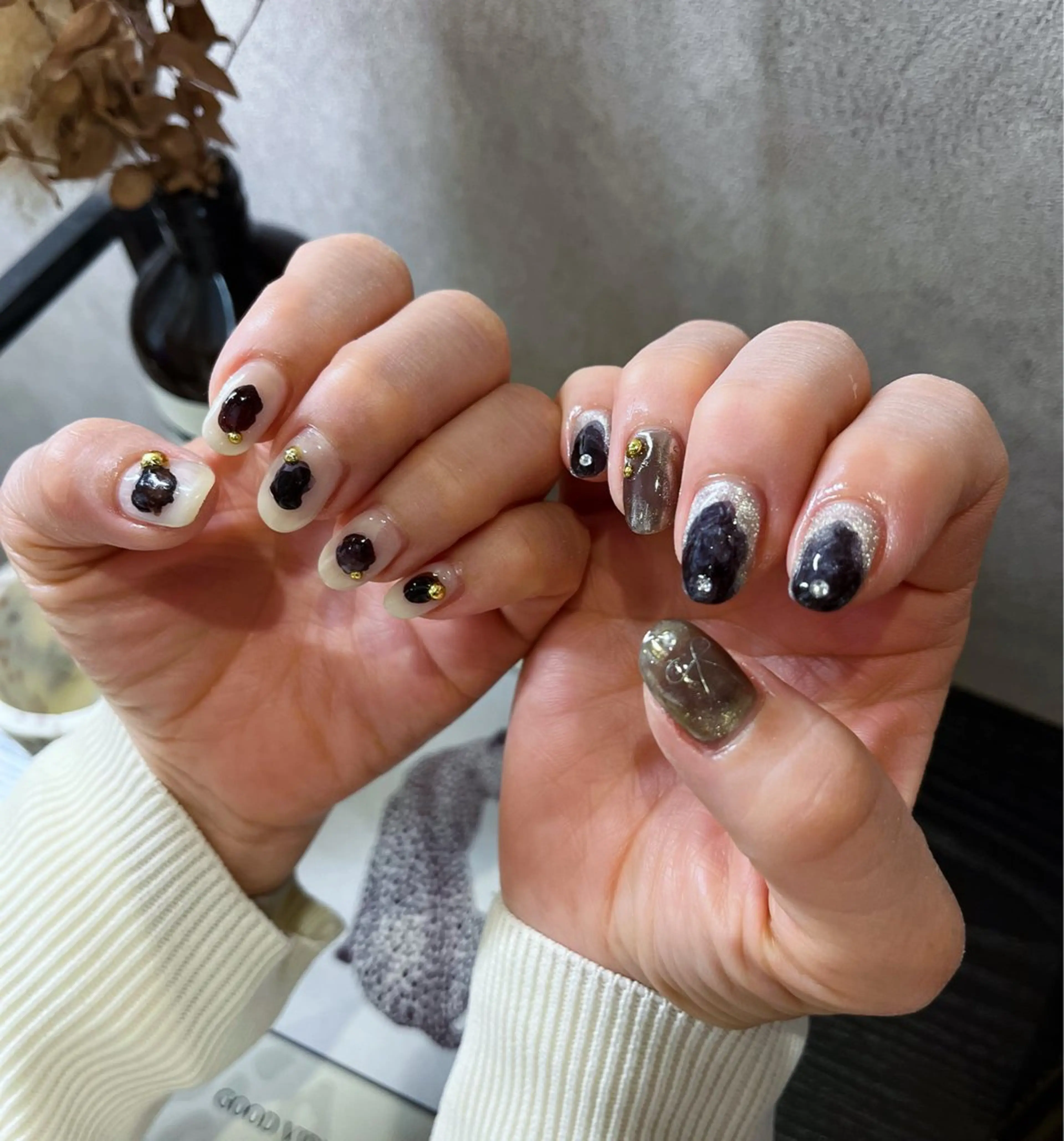 ネイル S. SAYAのネイルデザイン