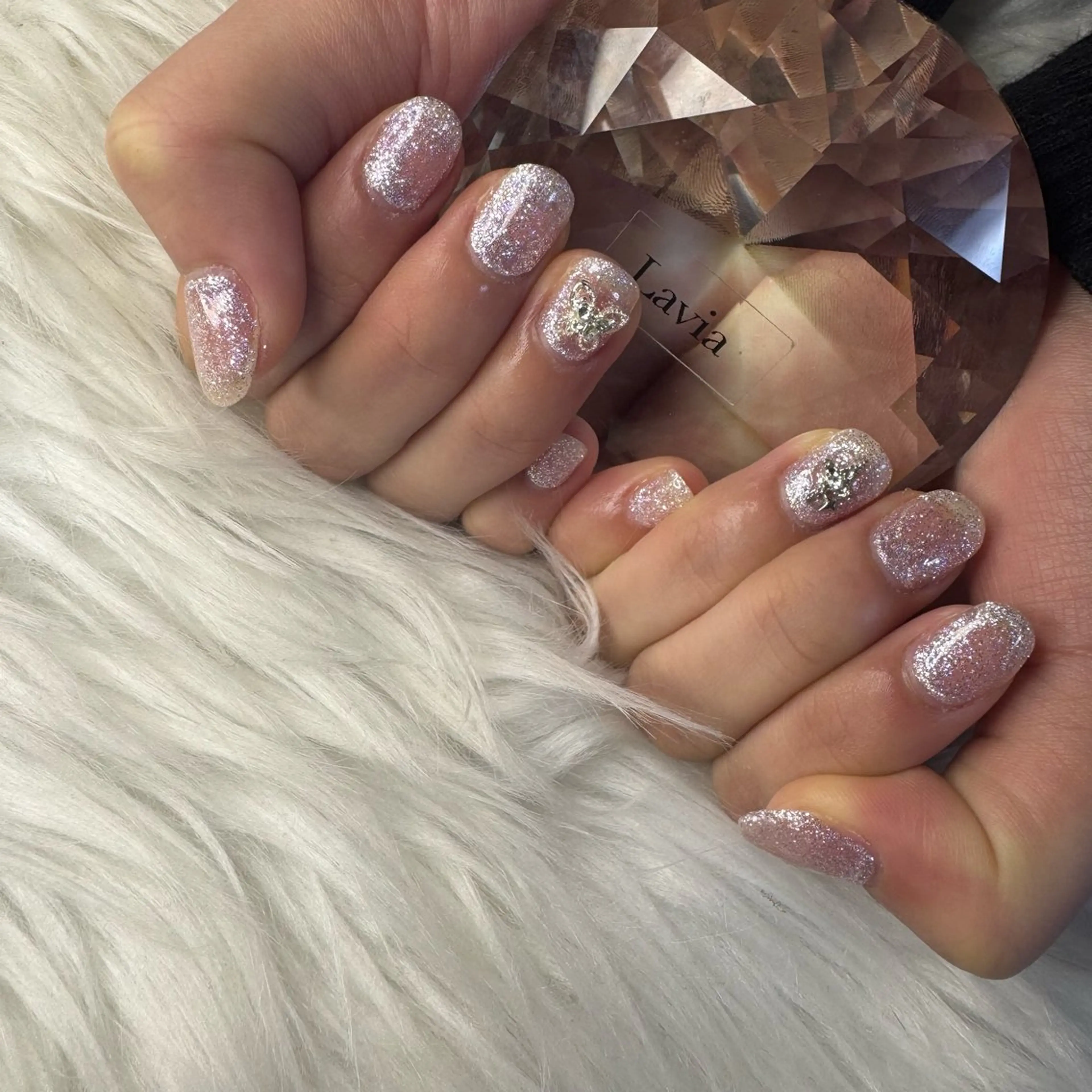 ネイル lavia🖤 ayumiのネイルデザイン