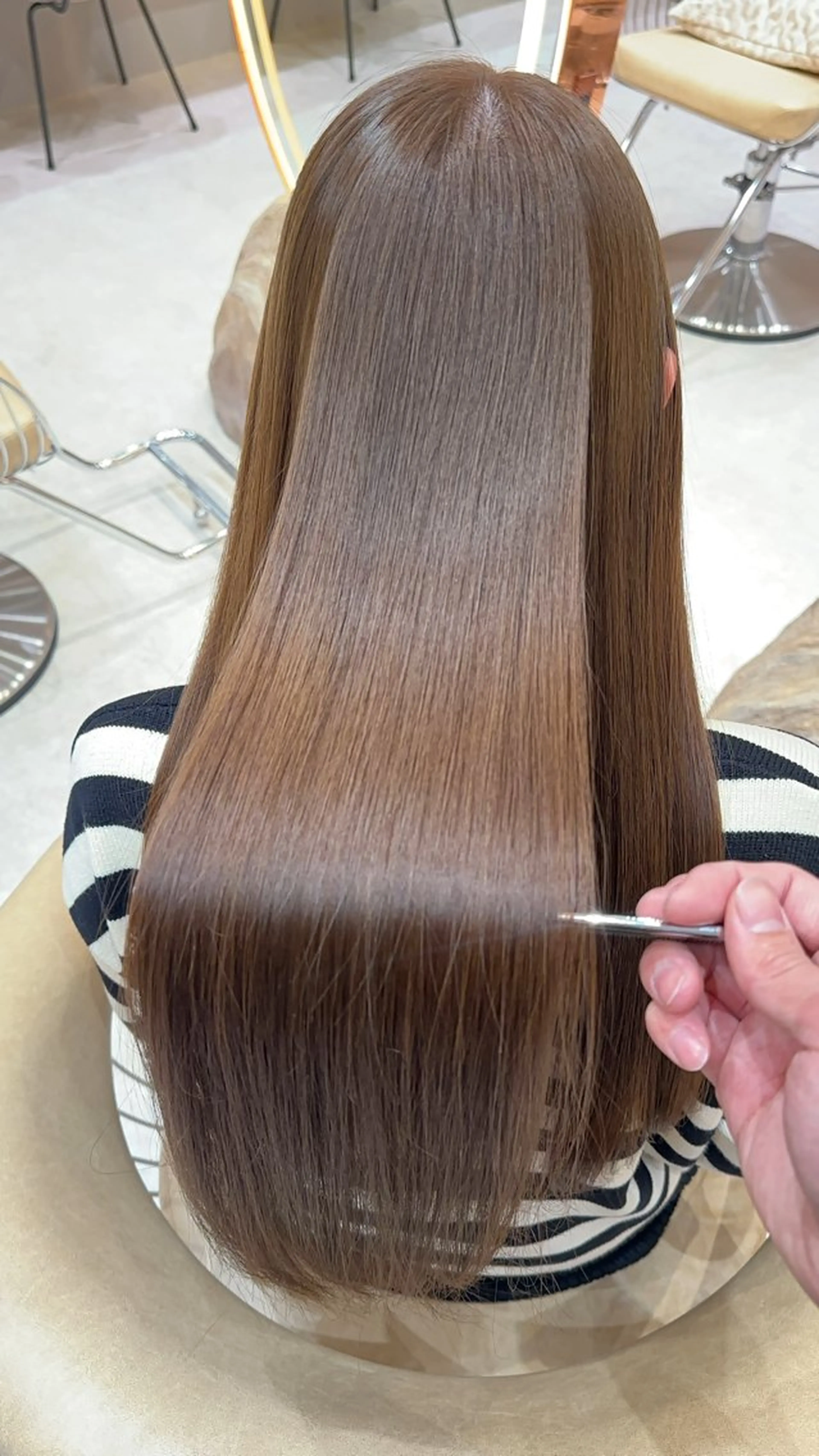 ロング カラー パーマ カット ヘアカラー トリートメント レイヤー❣️縮毛矯 川村利幸のヘアスタイル