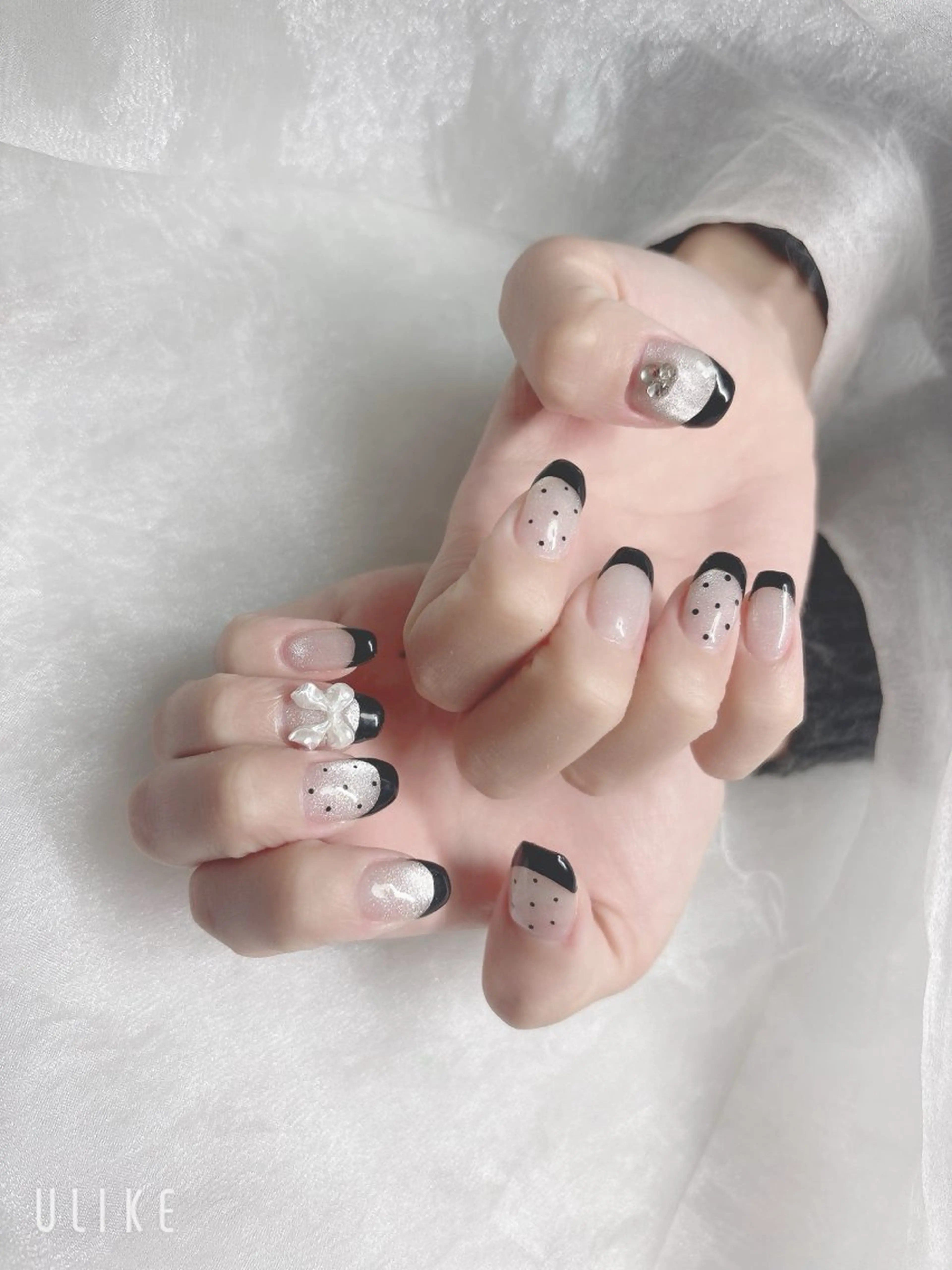 ネイル ドット リボン ハンドネイル BABY LION :Fumiyoのネイルデザイン