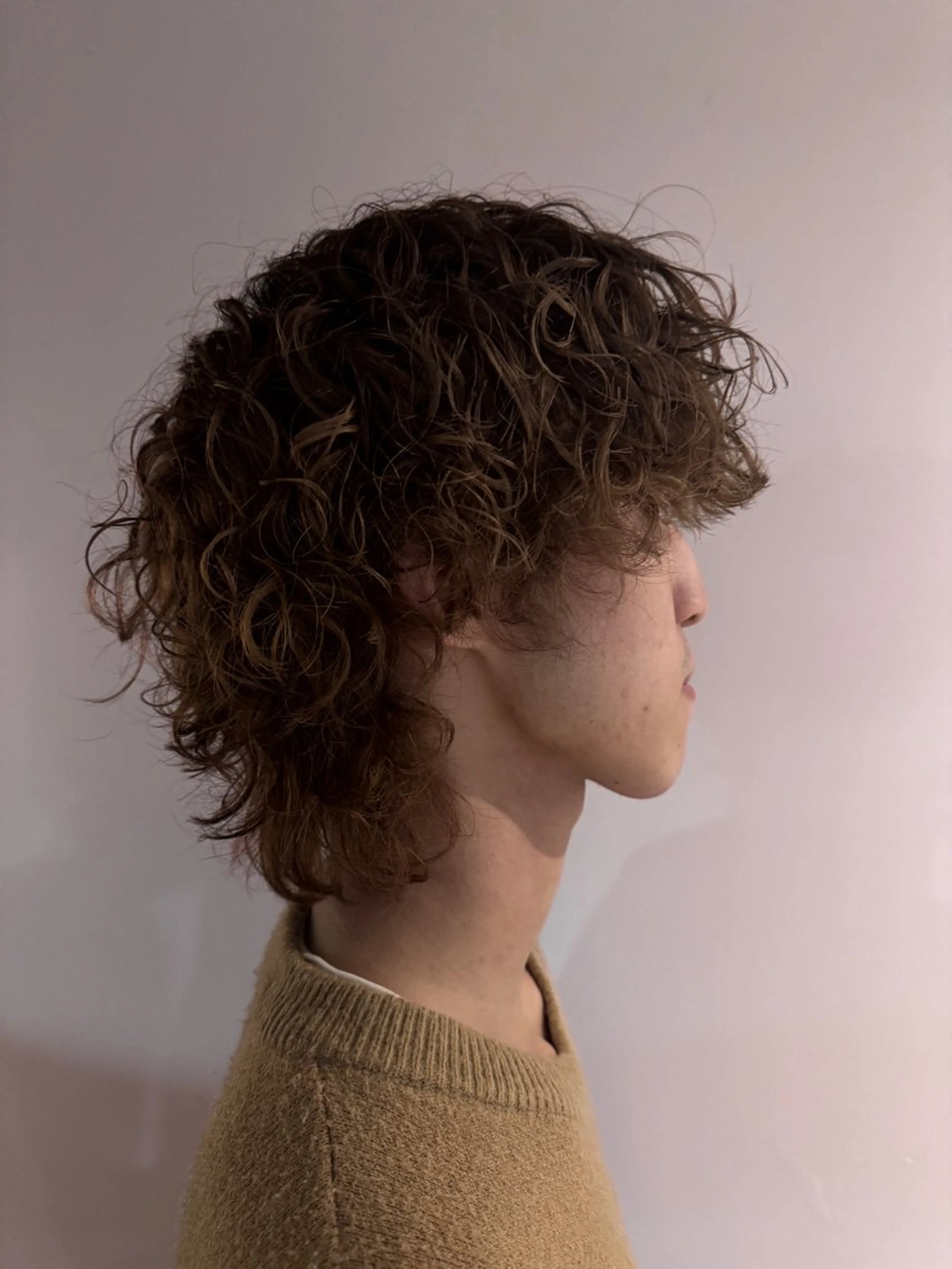 メンズ メンズパーマ メンズウルフカット ウルフカット レイヤーカット 大名　sakiのヘアスタイル