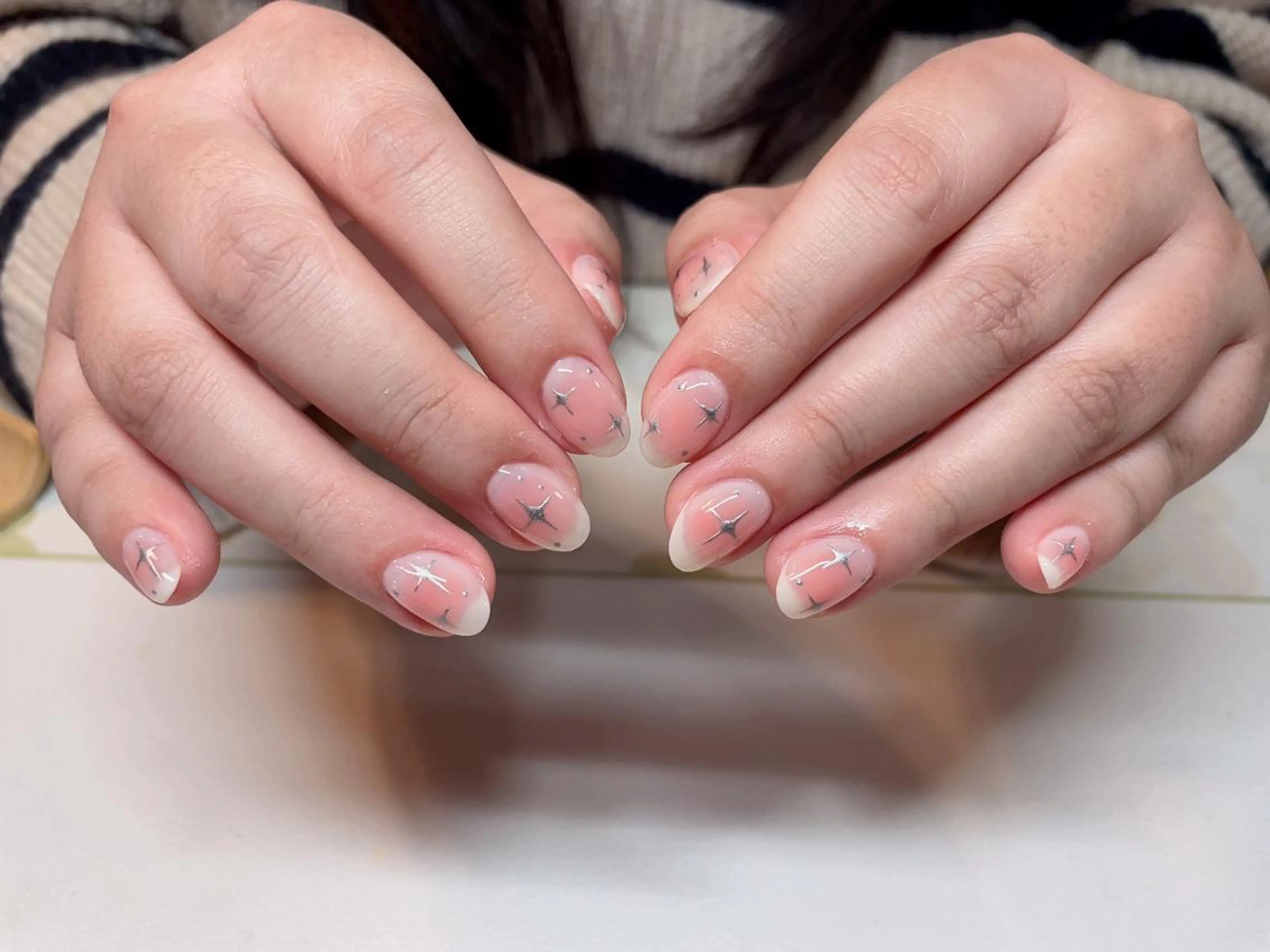 ネイル チークネイル ハンドネイル エン Nail salonのネイルデザイン