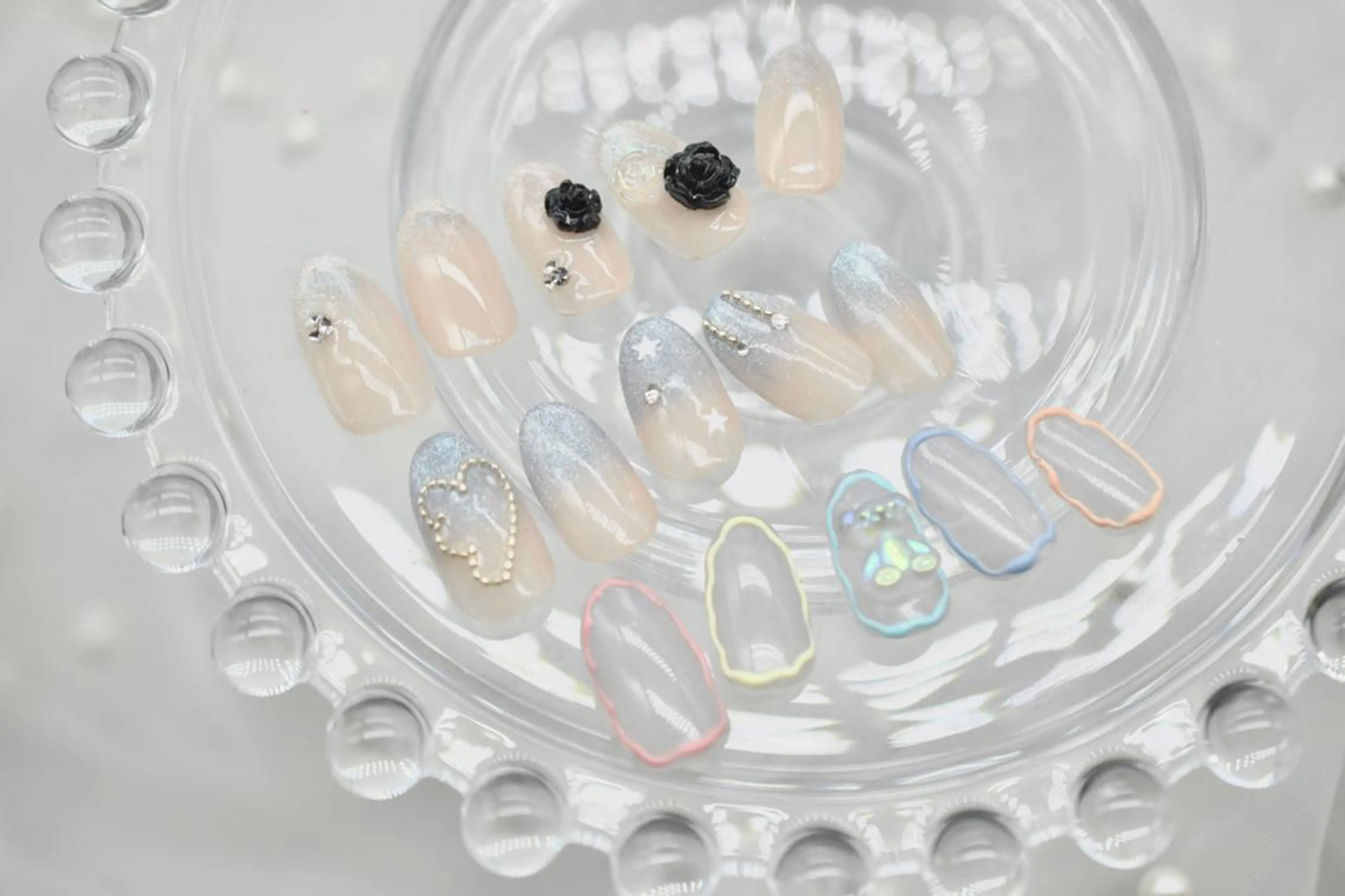 【ハンド】トレンドを押えたボリューミーなワンホンデザインを集めました！　ボリュームワンホンデザインの写真