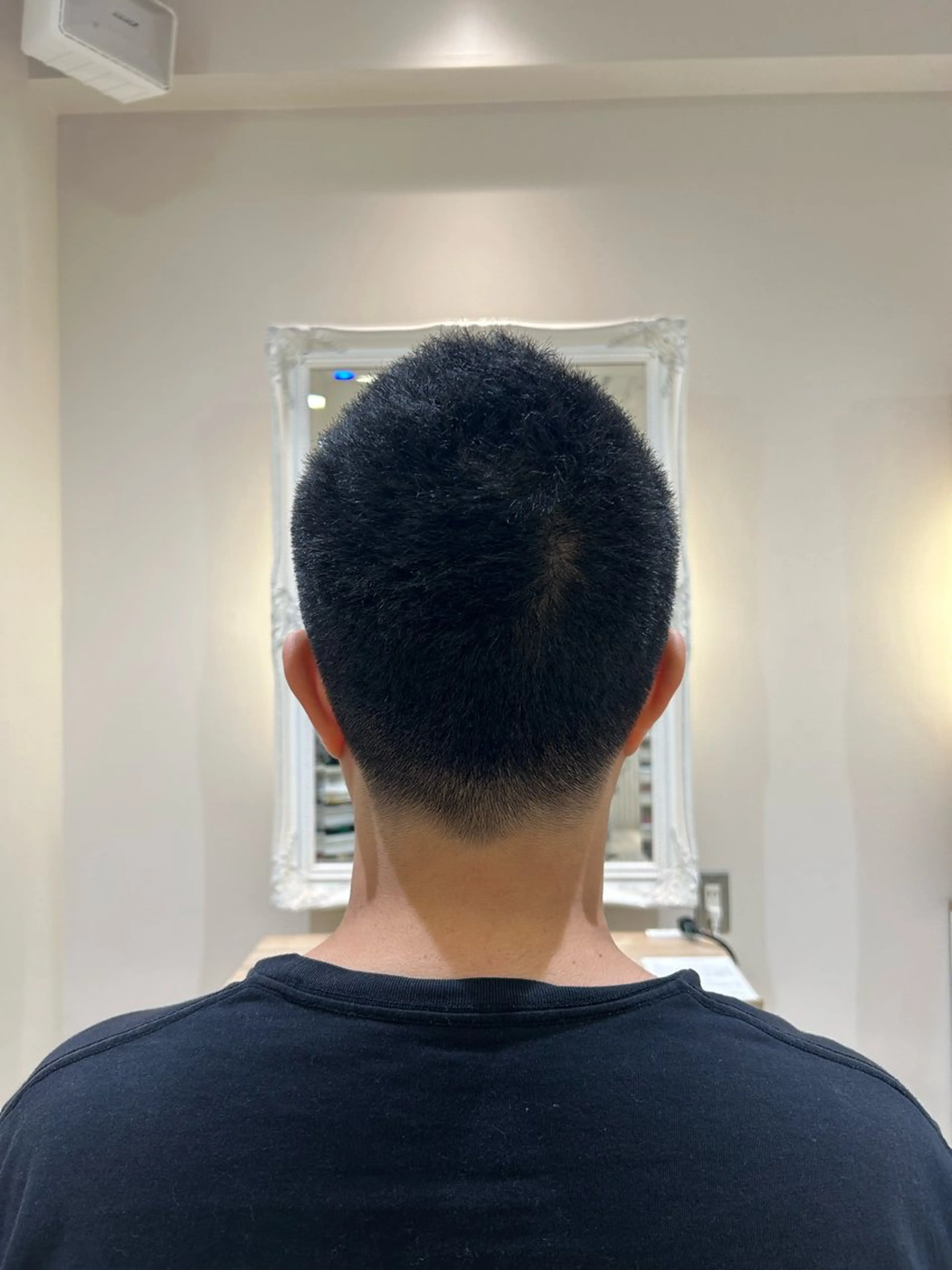 ショート 銀座シロー　村山 レツのヘアスタイル