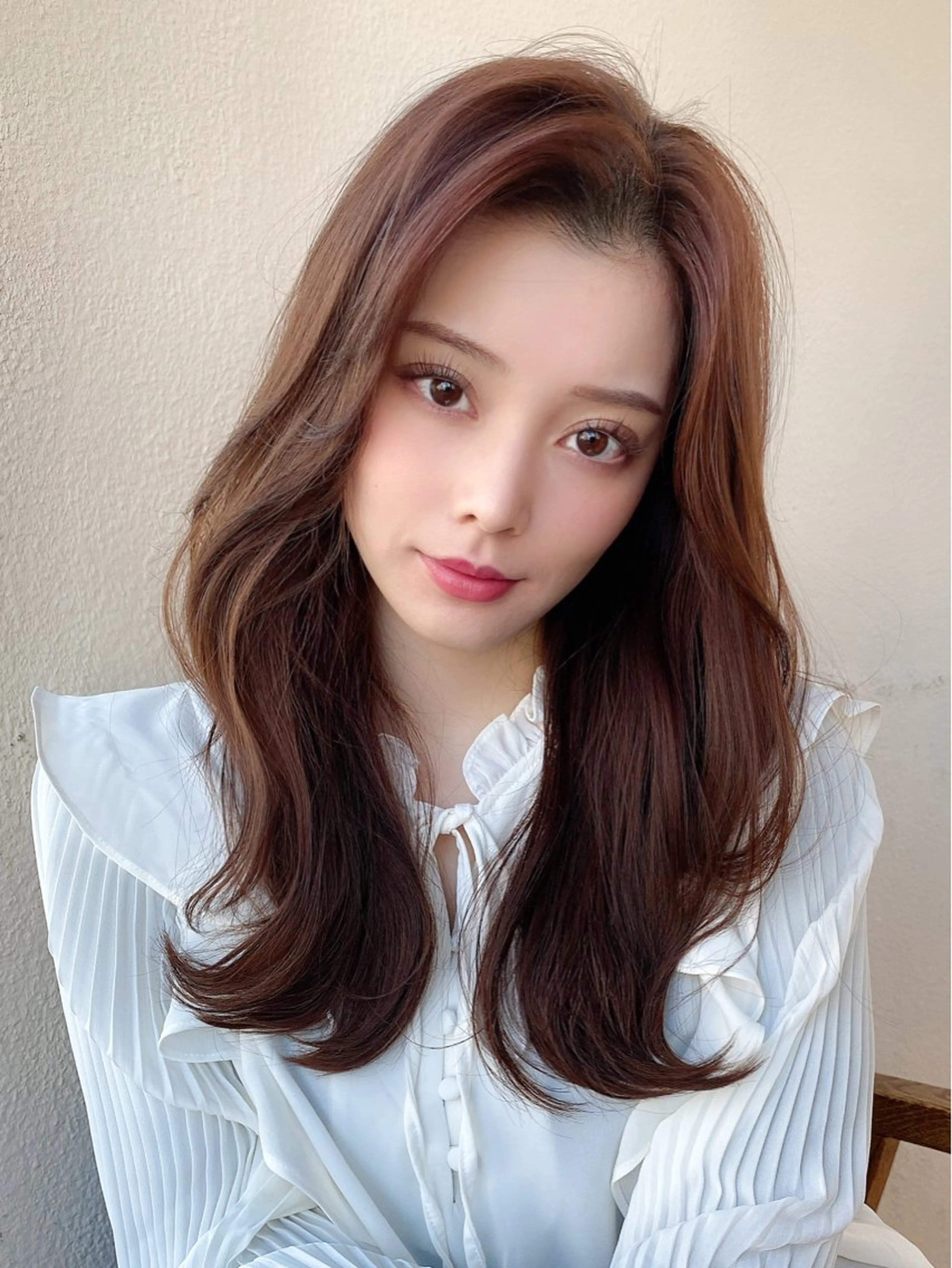 ロング カラー ベージュカラー ブラウンカラー グレージュ 韓国風ヘア レイヤーカット カット ヘアカラー トリートメント 山﨑 翼のヘアスタイル