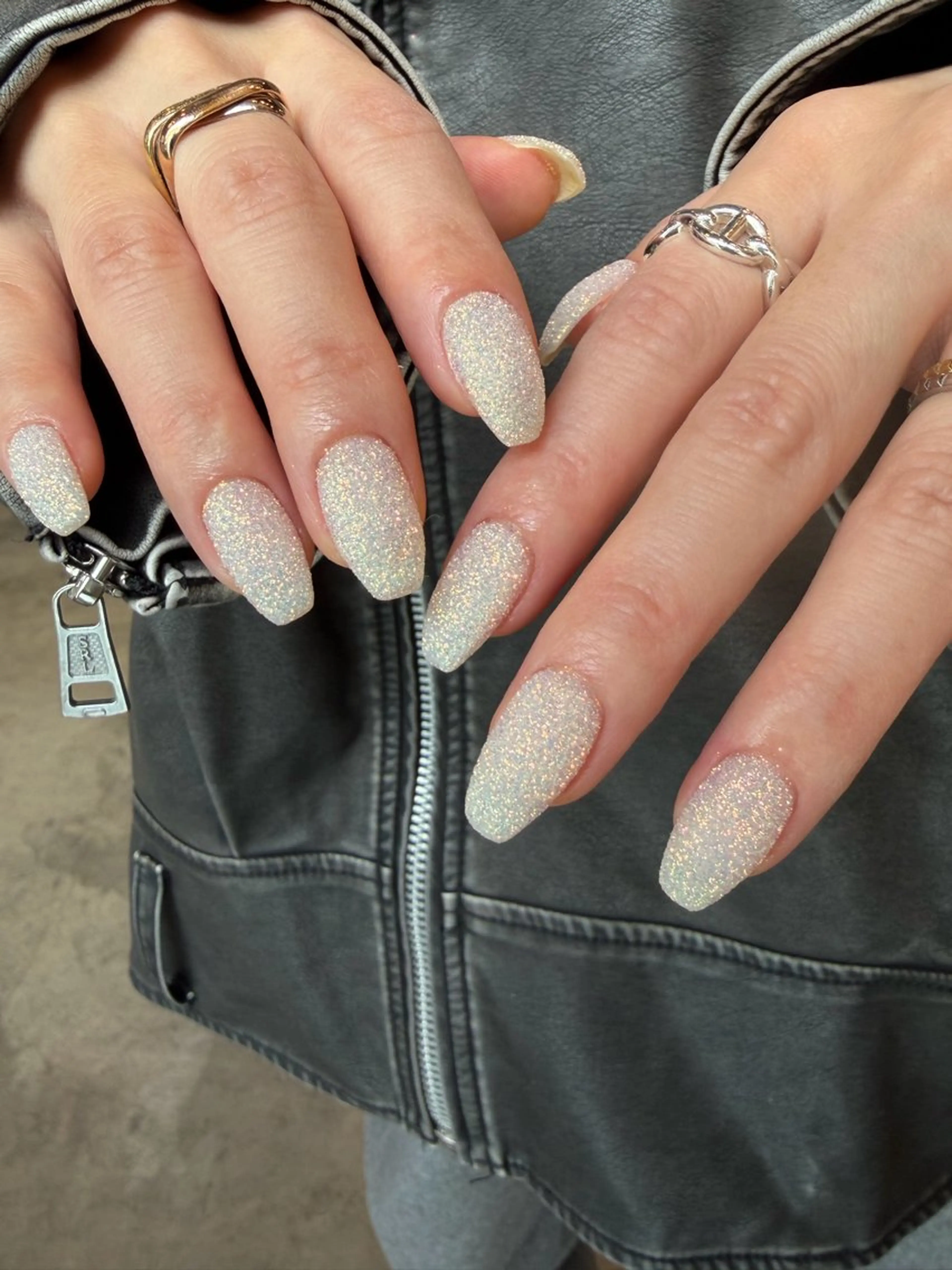 ネイル キラキラネイル ハンドネイル 🌼大西洋子 laughl🌼のネイルデザイン