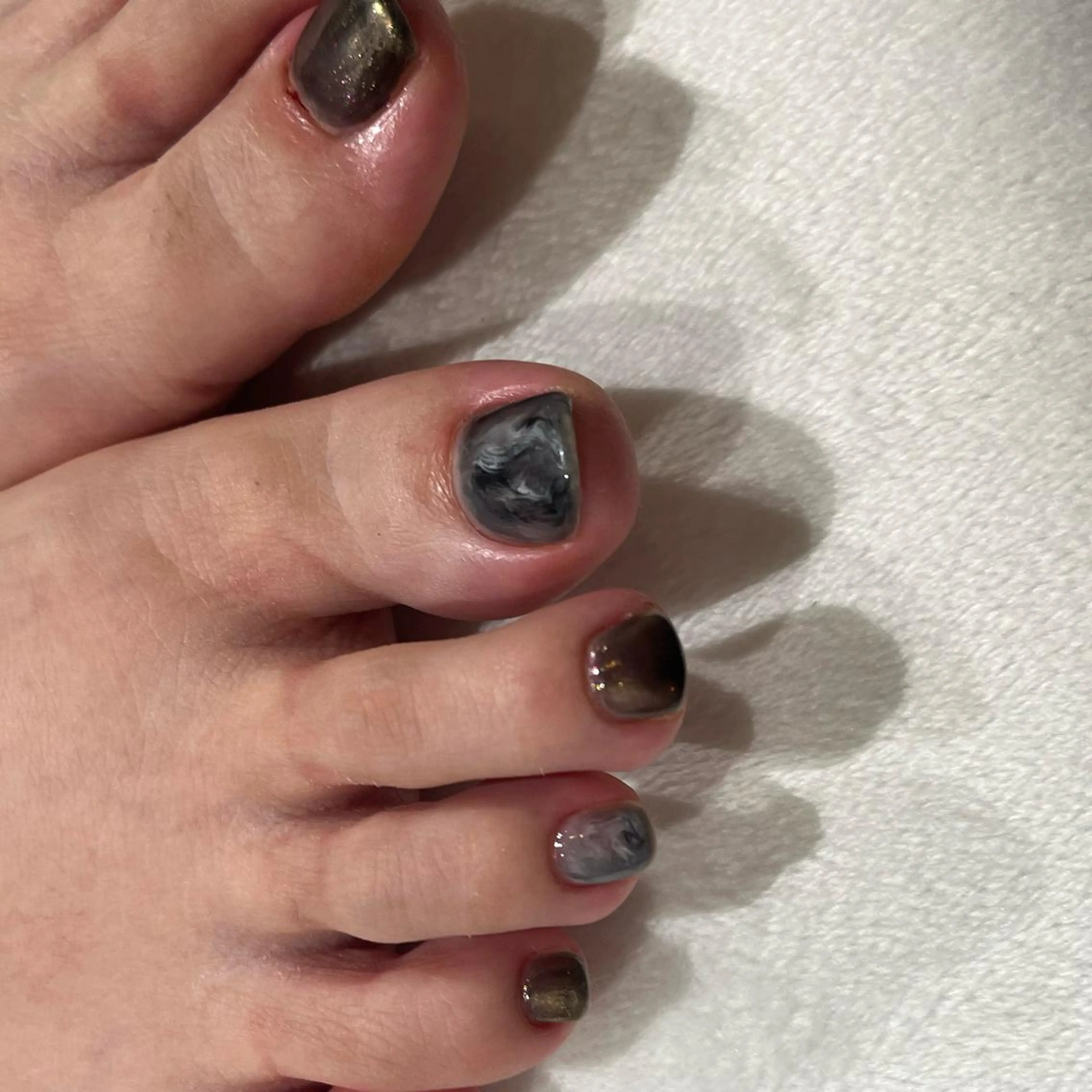 ネイル フットネイル 持ち込み フットネイル ZEST kalon RINAのマツエク・マツパデザイン