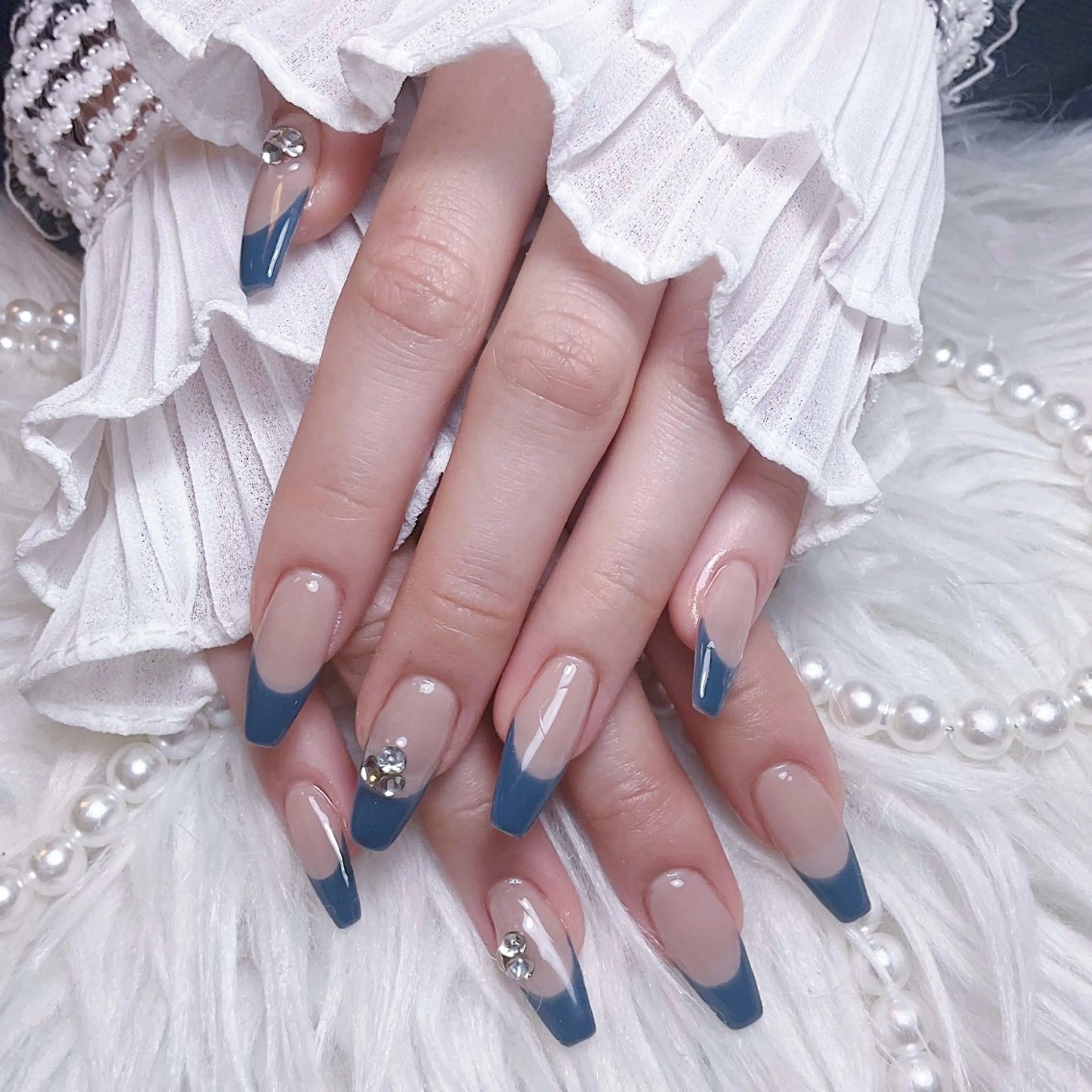 ネイル ハンドネイル 🍭Yun nail hyejin🌸のネイルデザイン