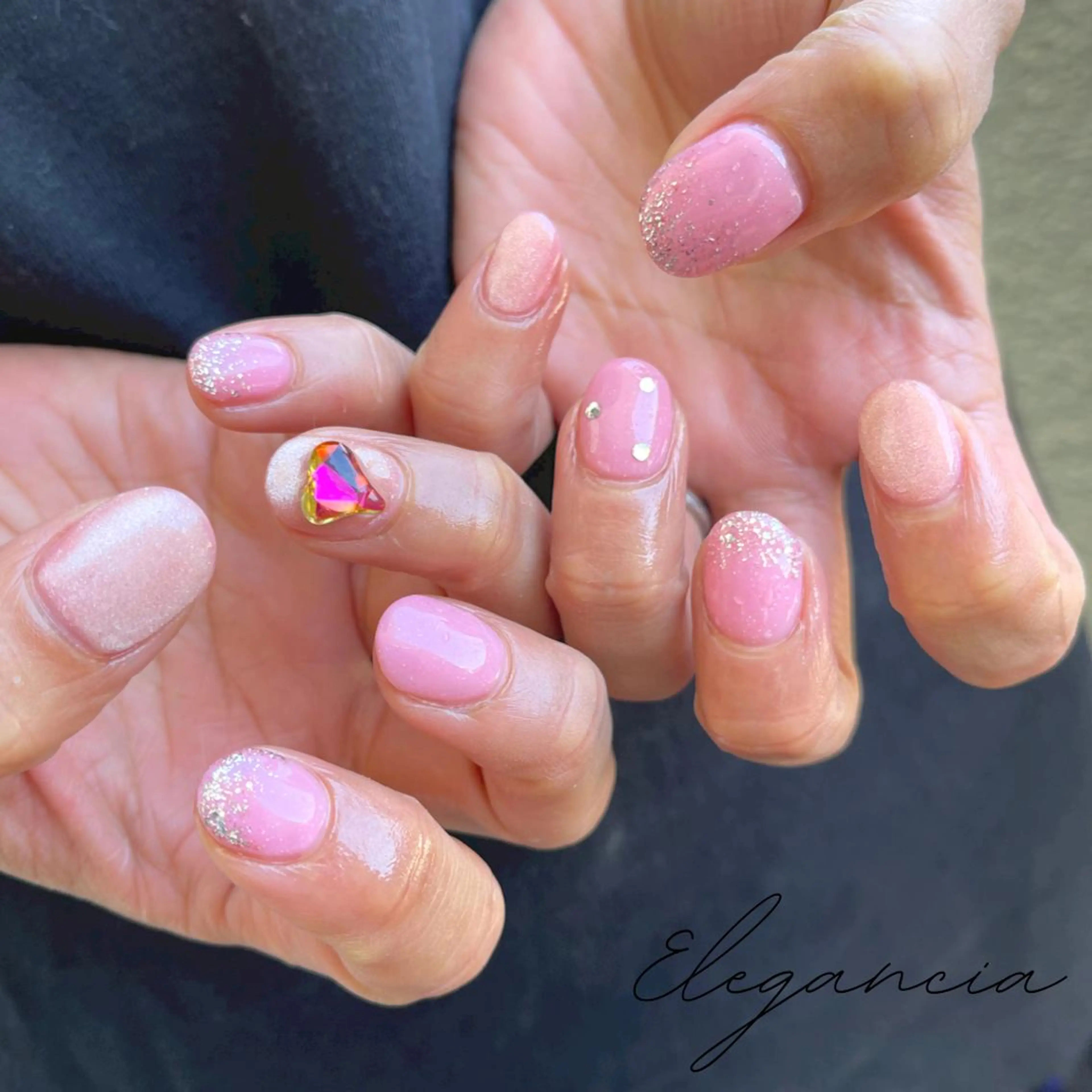 カラー ネイル ハンドネイル Elegancia. Hiromiのネイルデザイン