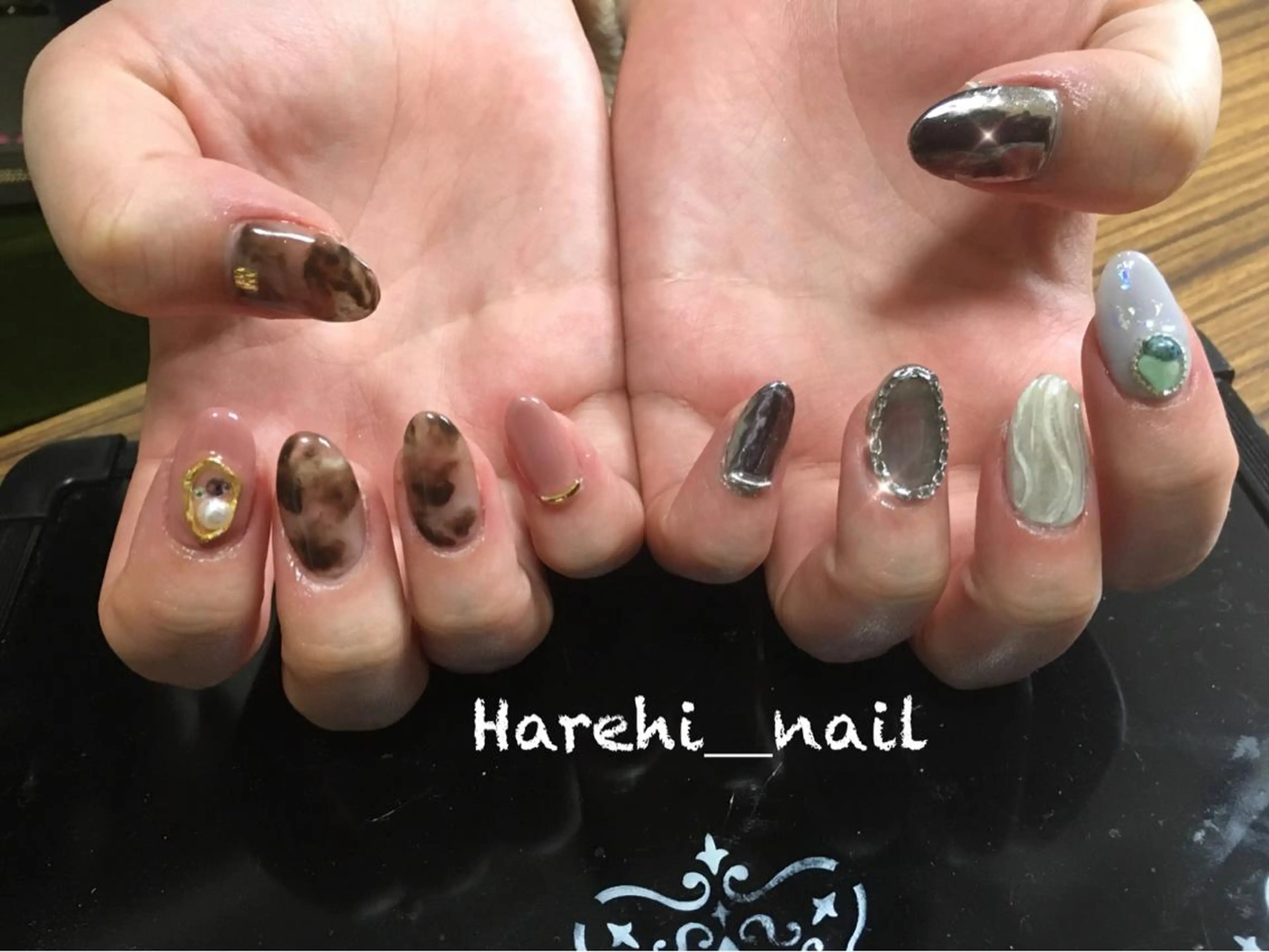 ネイル Harehi_ nailのネイルデザイン