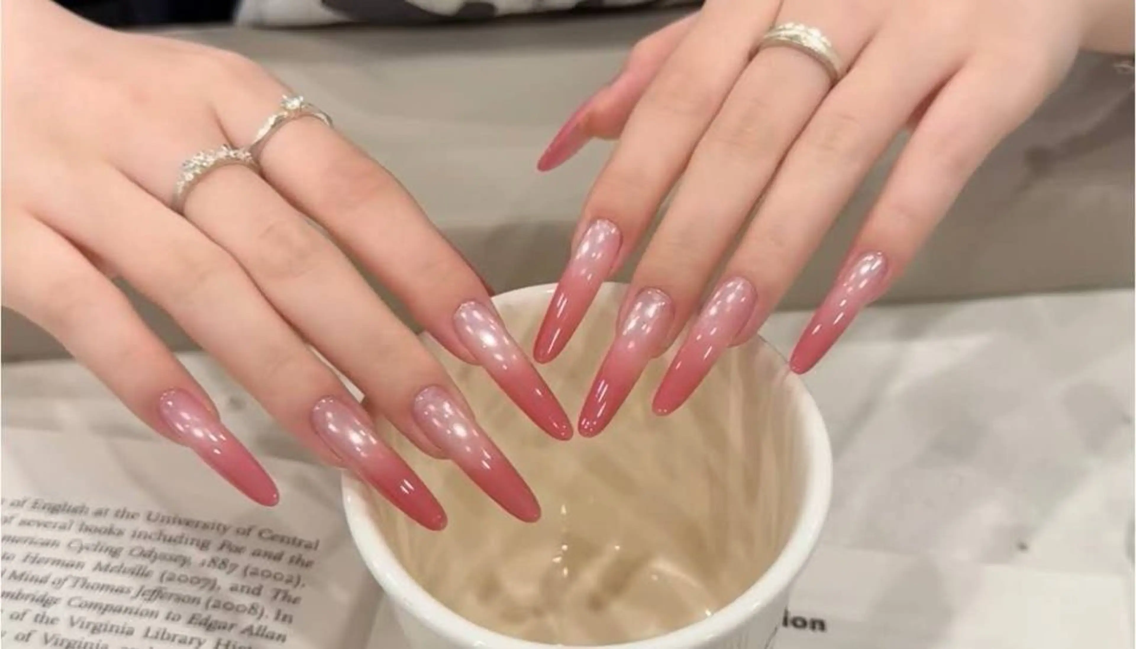 ネイル 小島 千尋のネイルデザイン