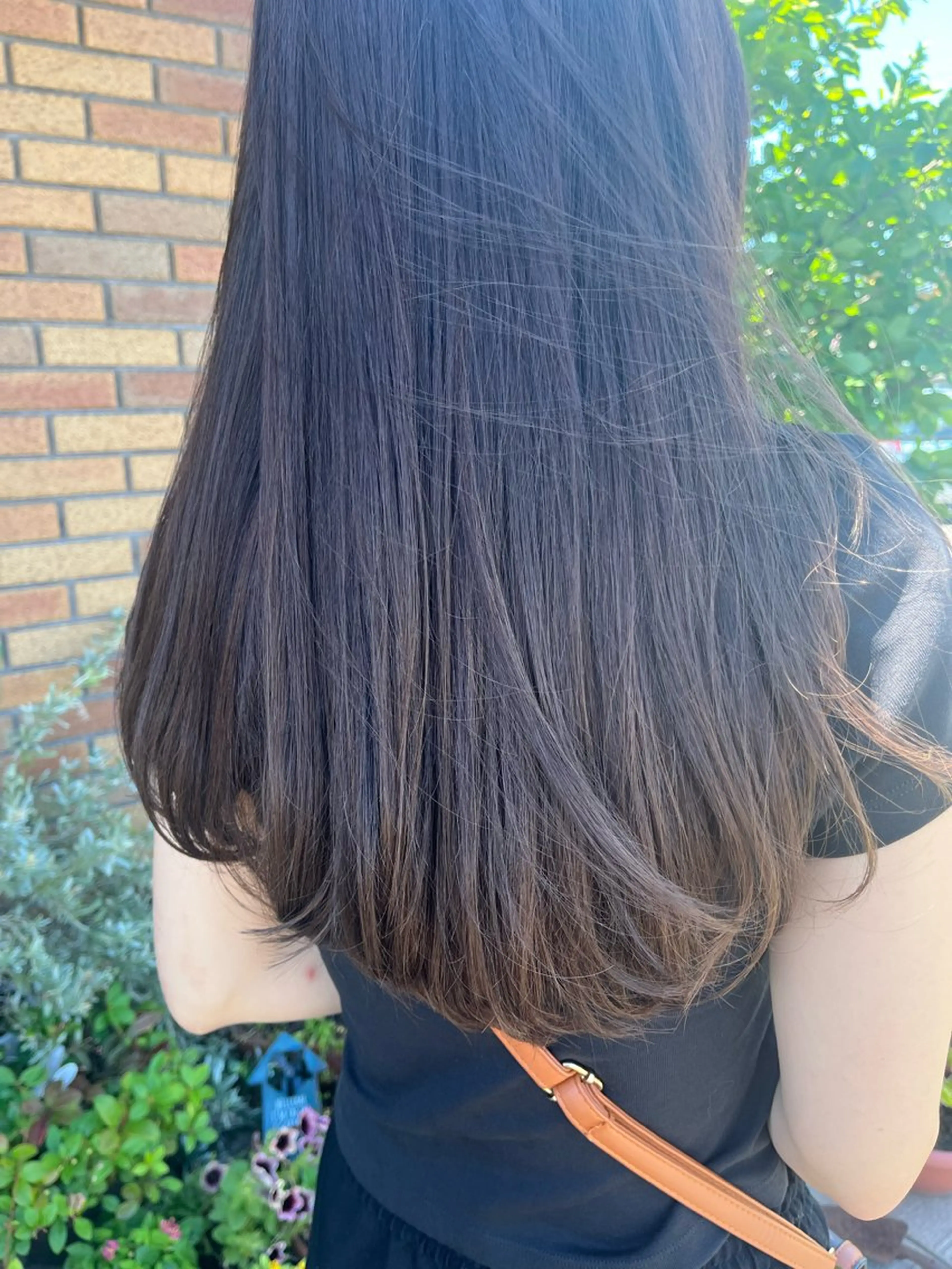 セミロング カラー グレージュ カット ヘアカラー トリートメント 髪質改善縮毛矯正/暖 色カラー/ウエダカナのヘアスタイル