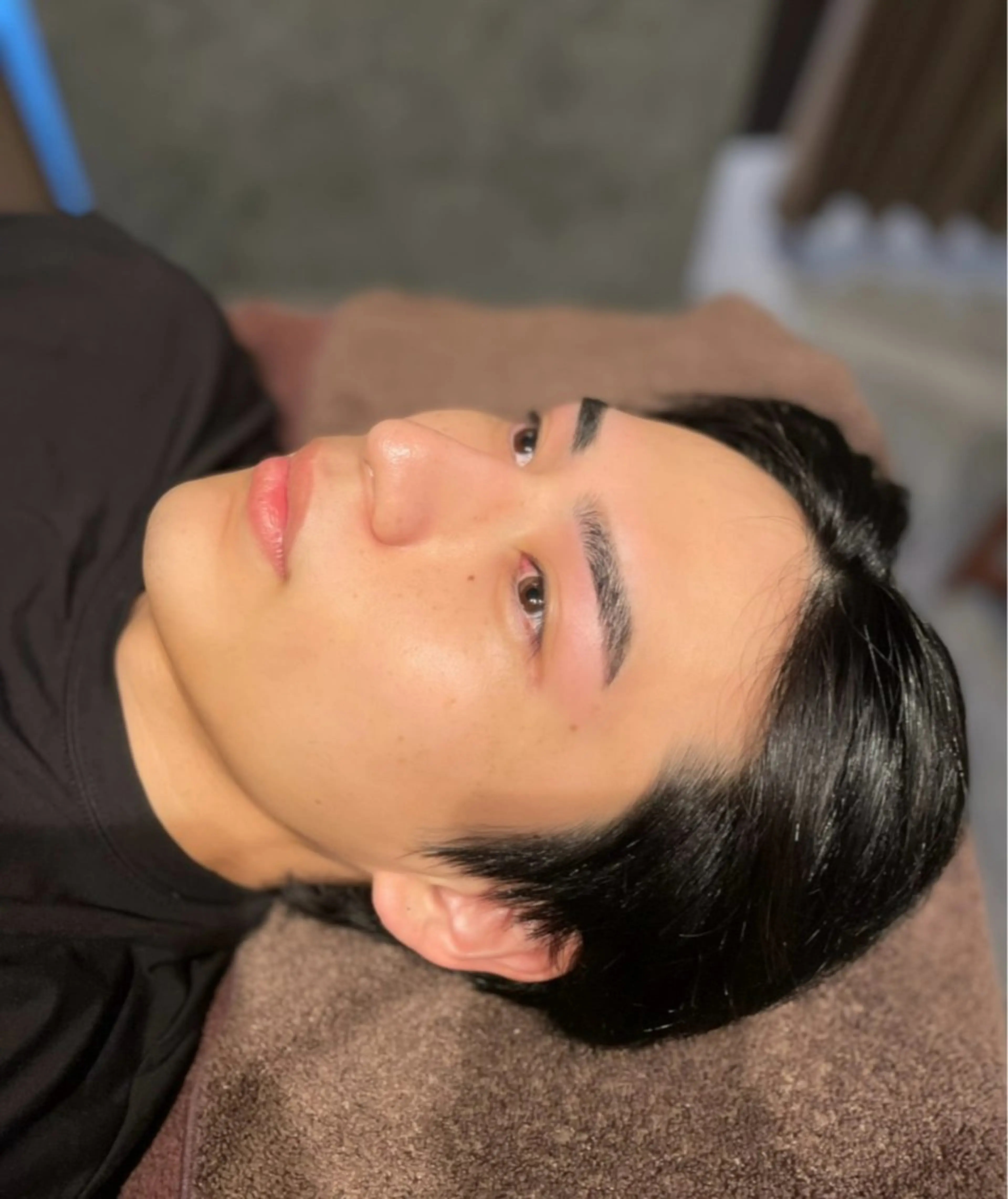 メンズ アイブロウ ワックス脱毛 プライベートサロンmof.(モフ)所属・mof.(モフ) shioriの眉毛・アイブロウイメージ