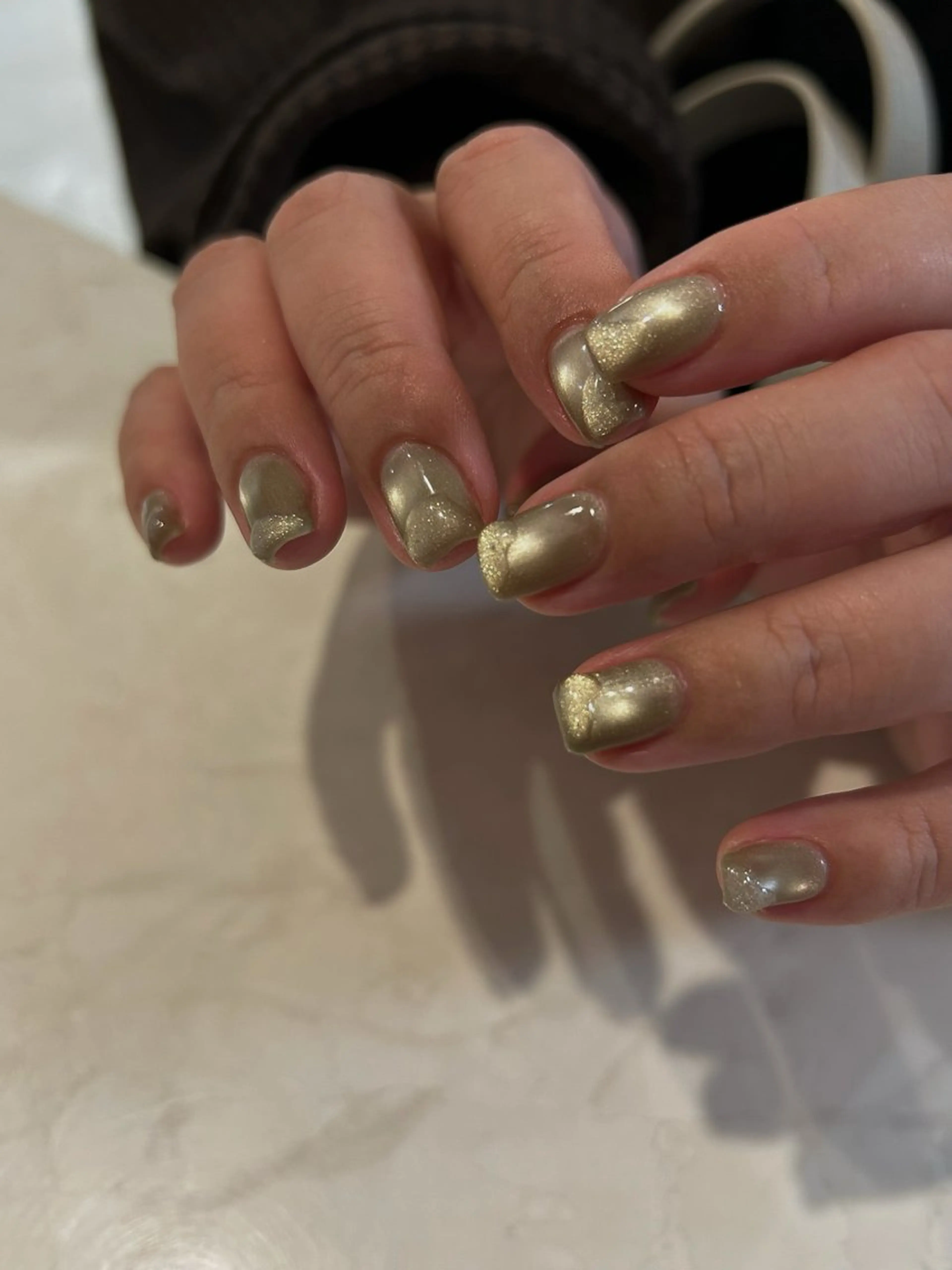 ネイル Salondevi2 isanaのネイルデザイン