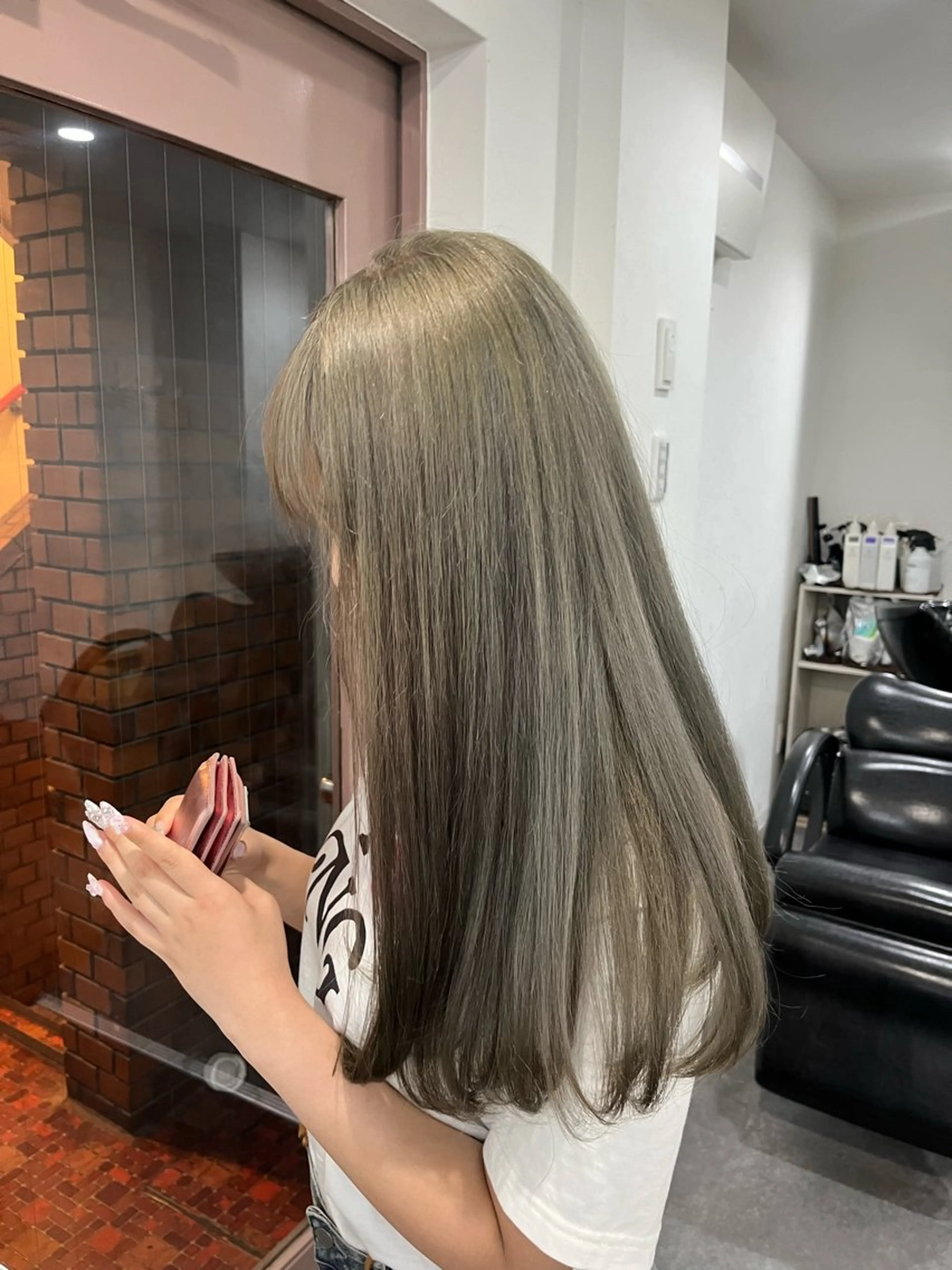 ロング カラー ヘアカラー ヘアセット ♡なんば🫧透明感 🫧naako♡のヘアスタイル