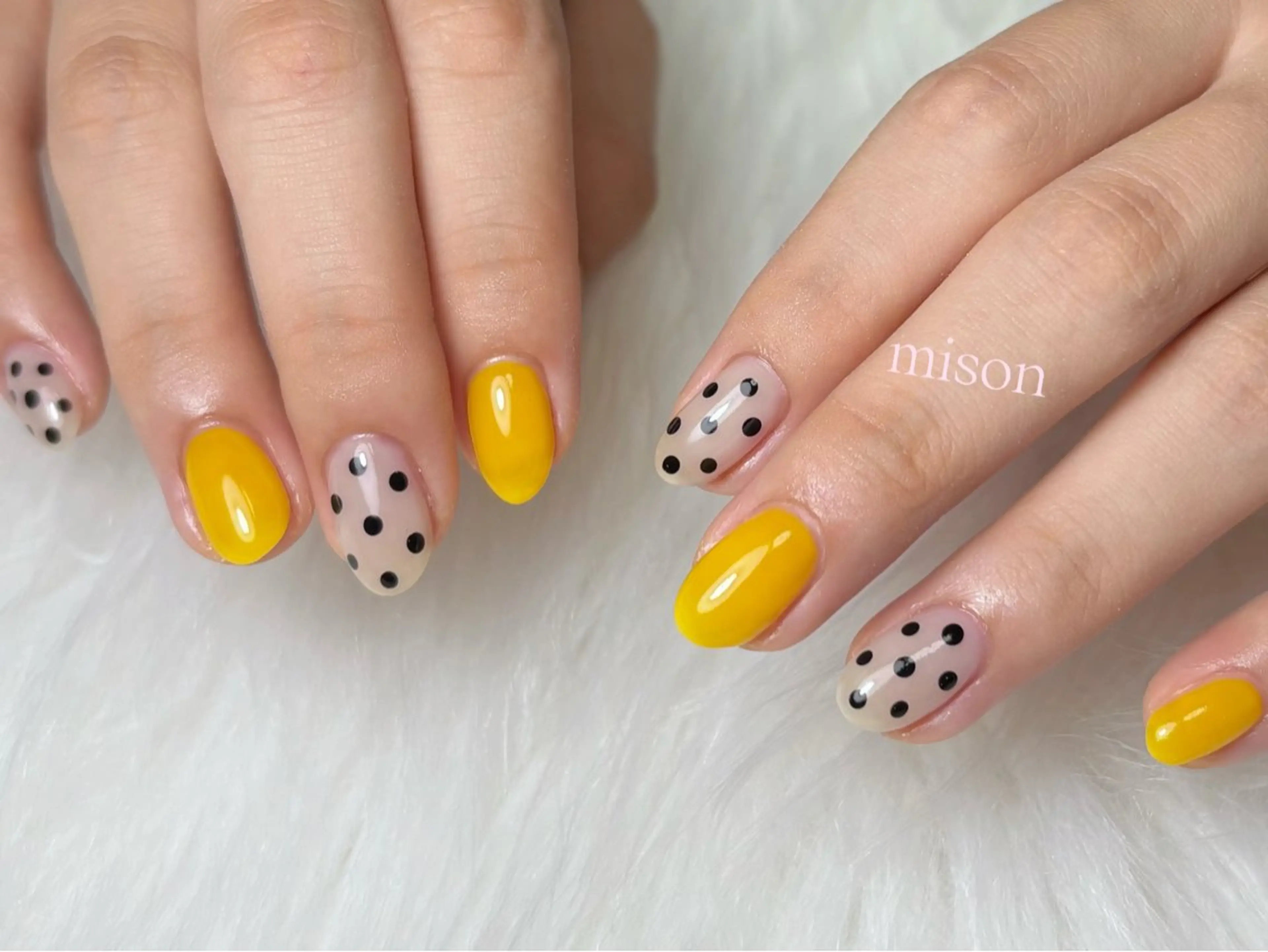 ネイル mison 安形友花のネイルデザイン