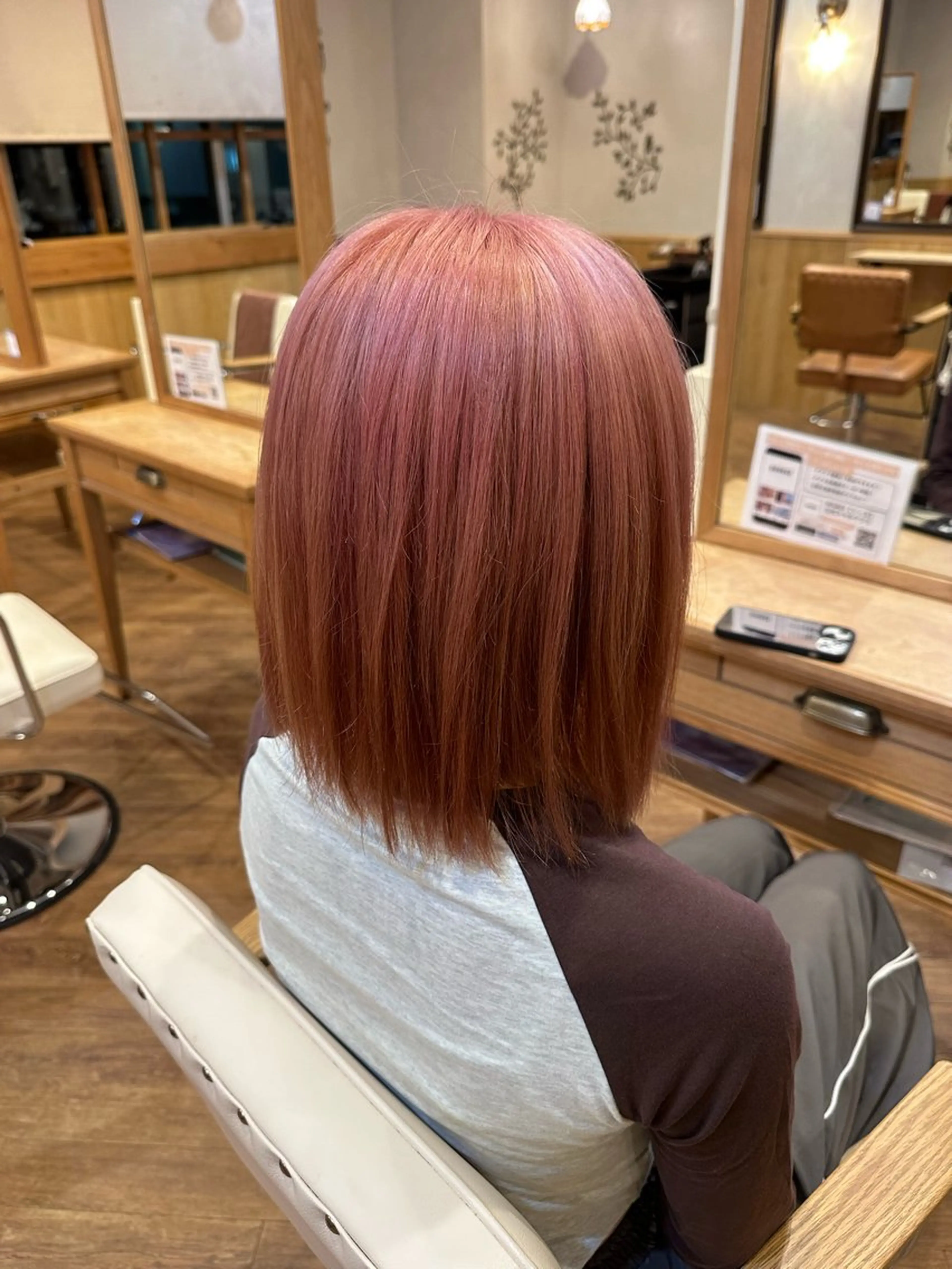 ブリーチオンカラーの写真