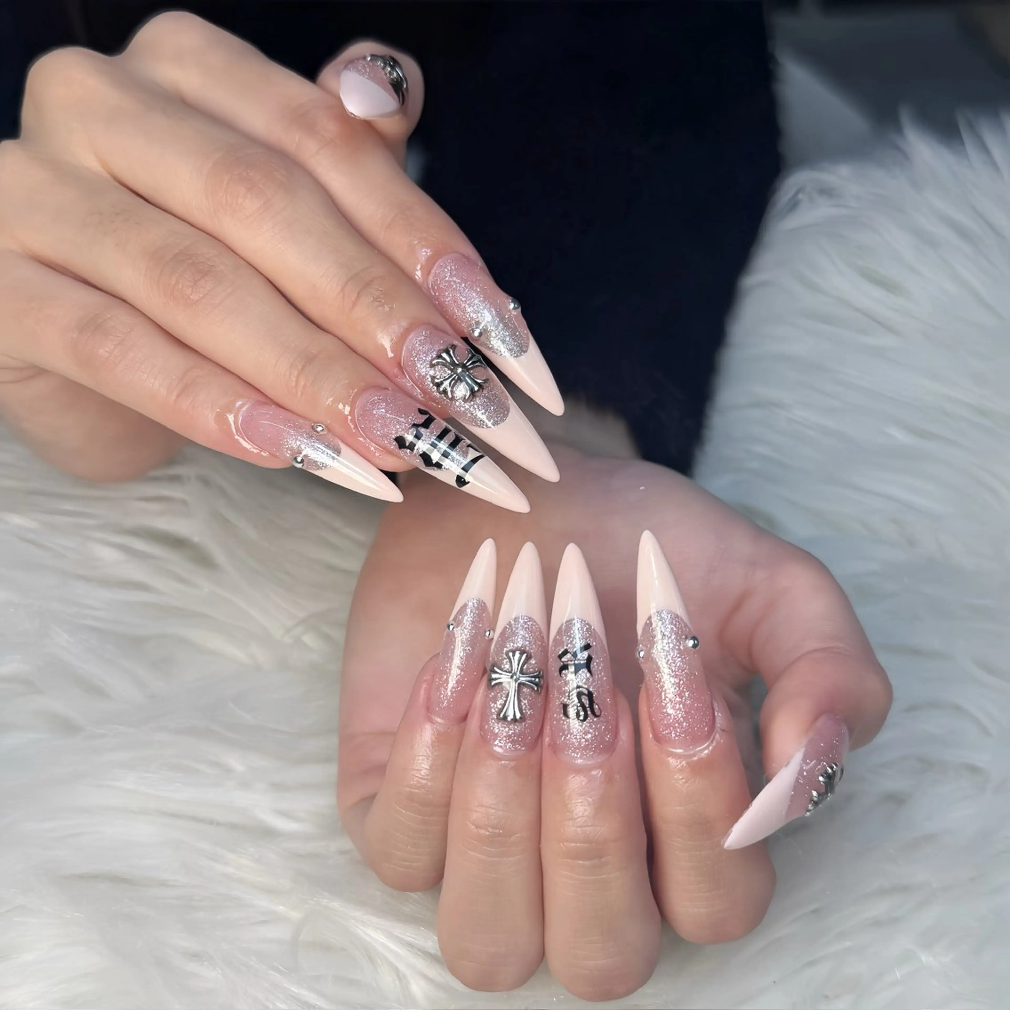 ネイル ハンドネイル ハンドケア 🌸Hana 🌸のネイルデザイン