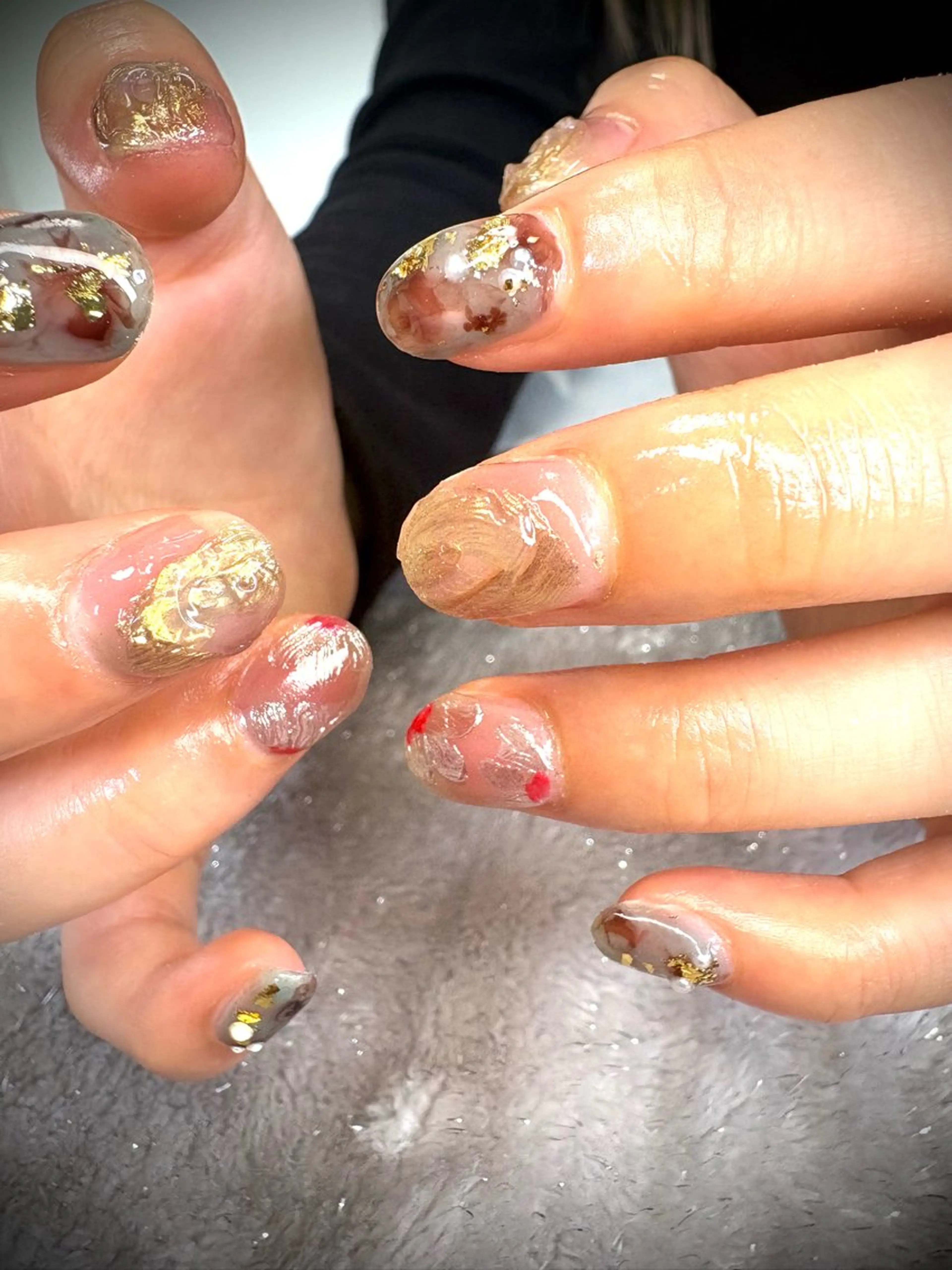 ネイル 成人式 ニュアンスネイル ぷっくりネイル ハンドネイル nail.s misatoのネイルデザイン