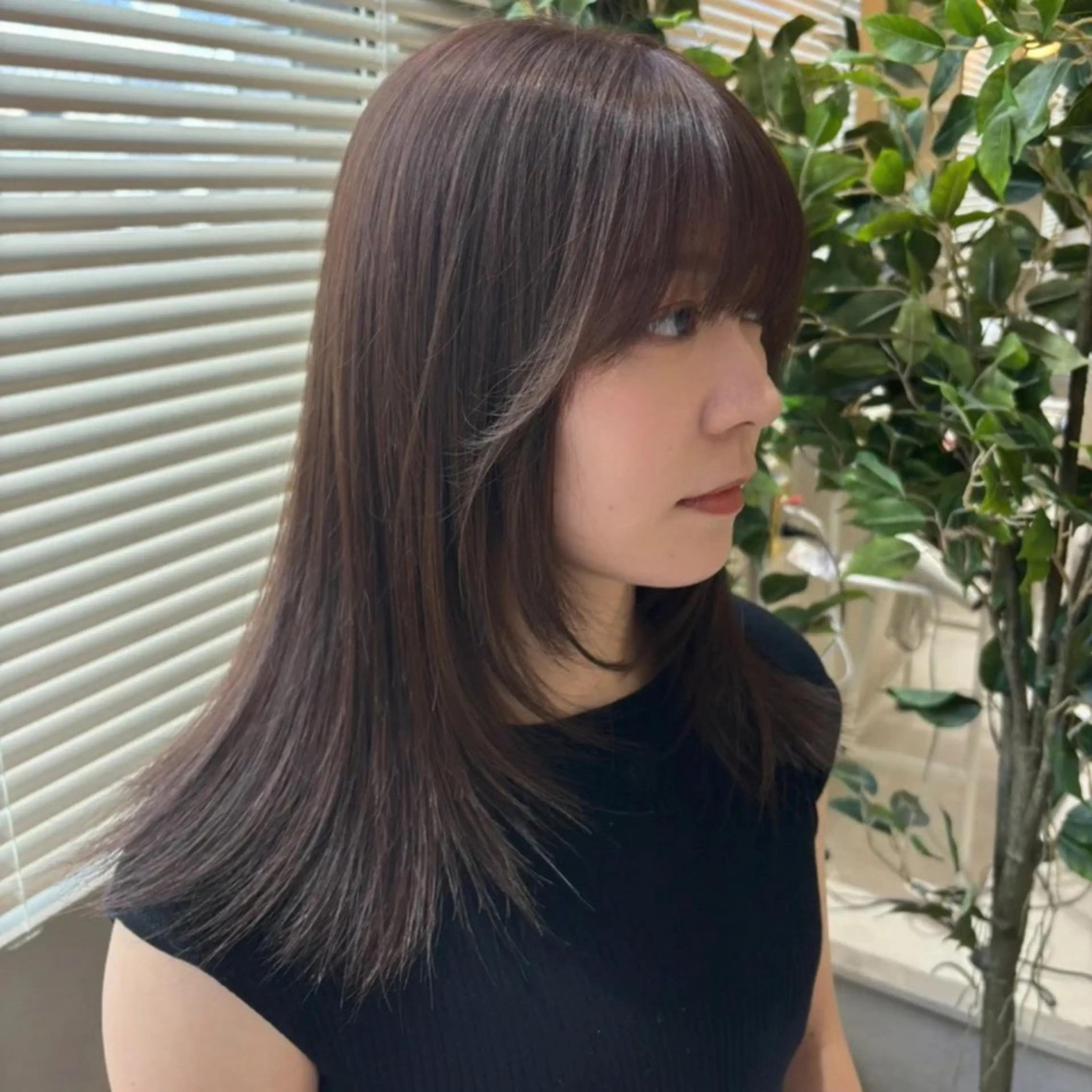 セミロング カラー ブラウンカラー カット ヘアカラー トリートメント りほ/顔周りカット/ レイヤーカットのヘアスタイル