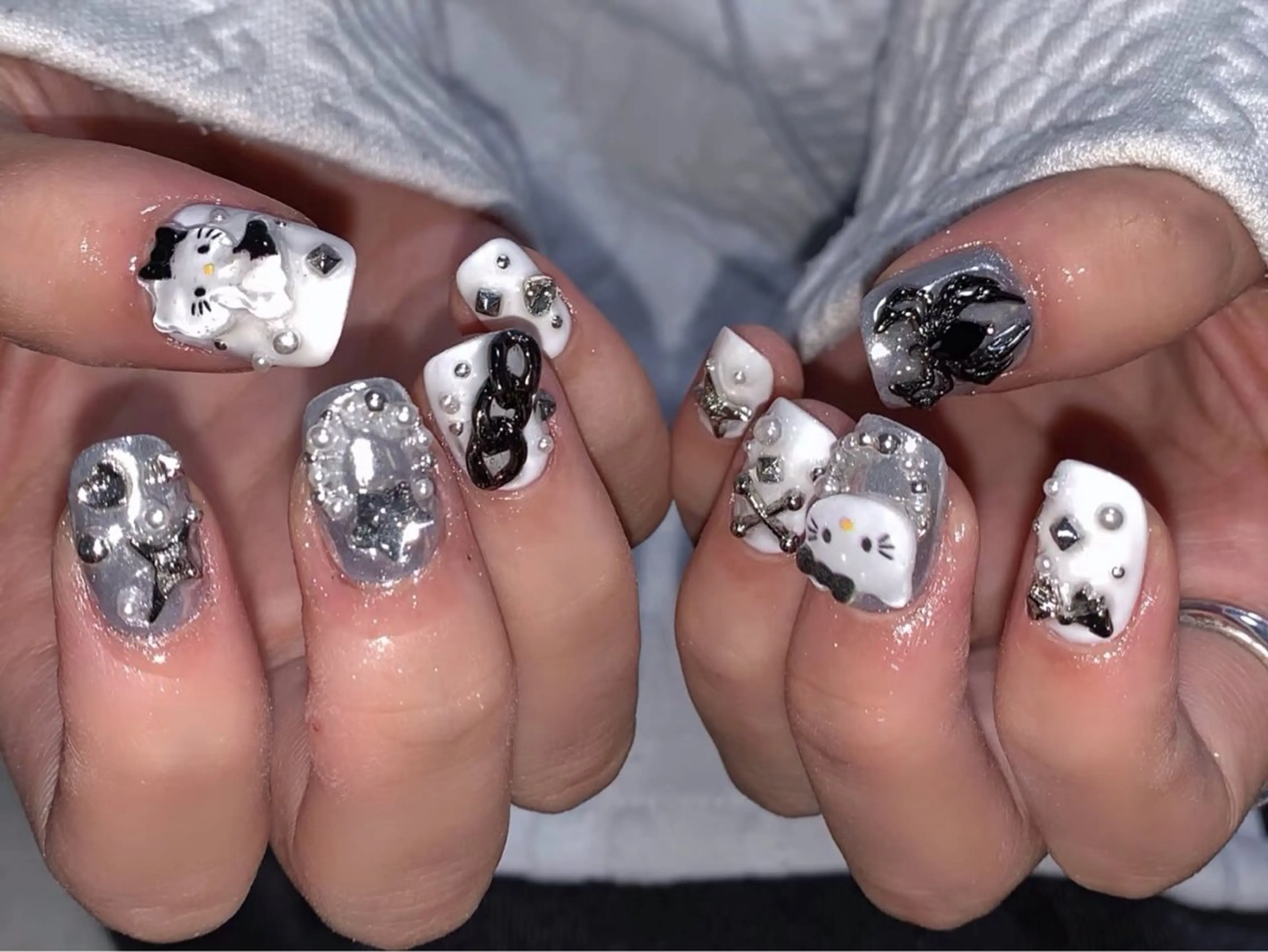 ネイル ハンドネイル ハンドケア DarkHoney 池袋店のネイルデザイン