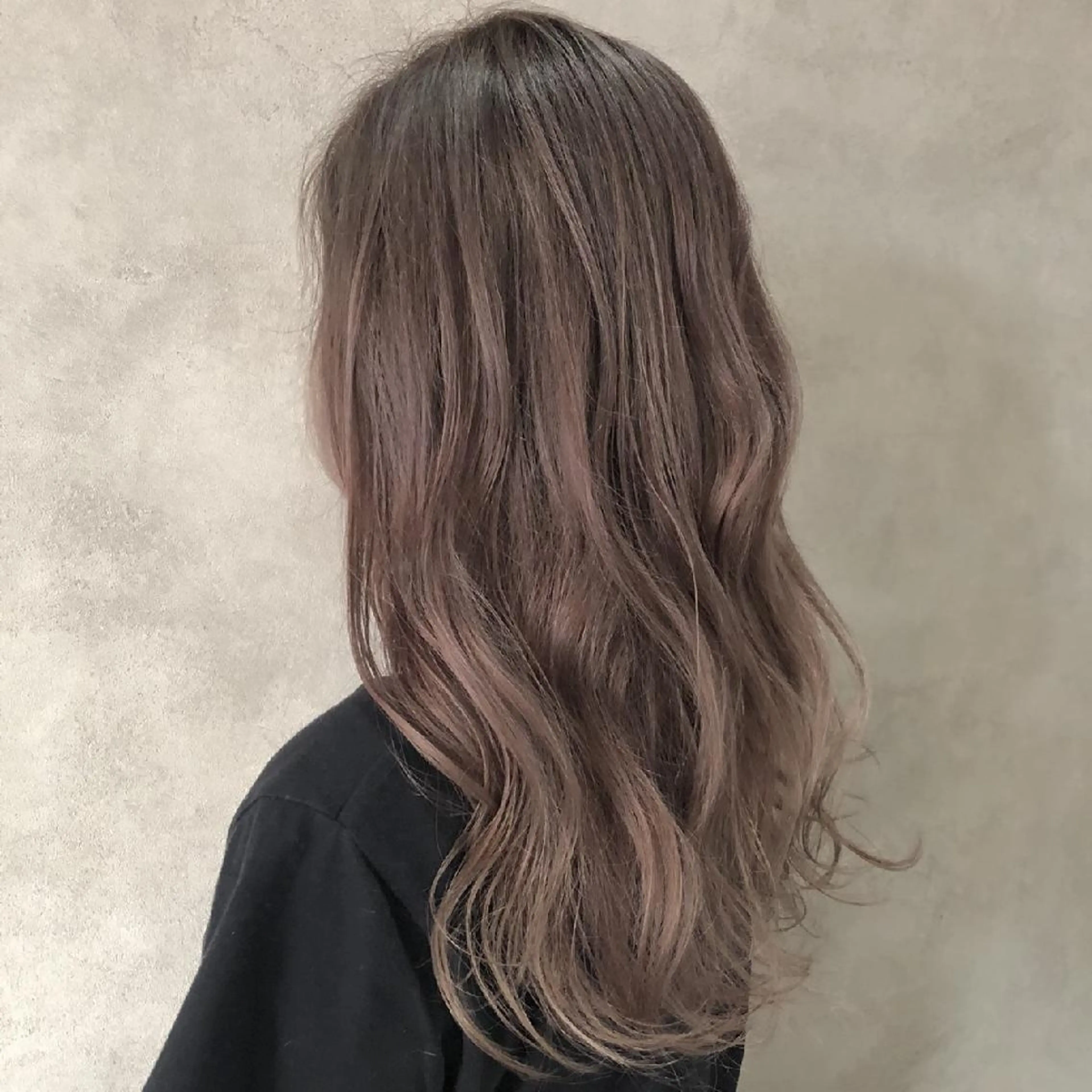 カラー ロング ヘアアレンジ グラデーションカラー looker ルーカーのヘアスタイル