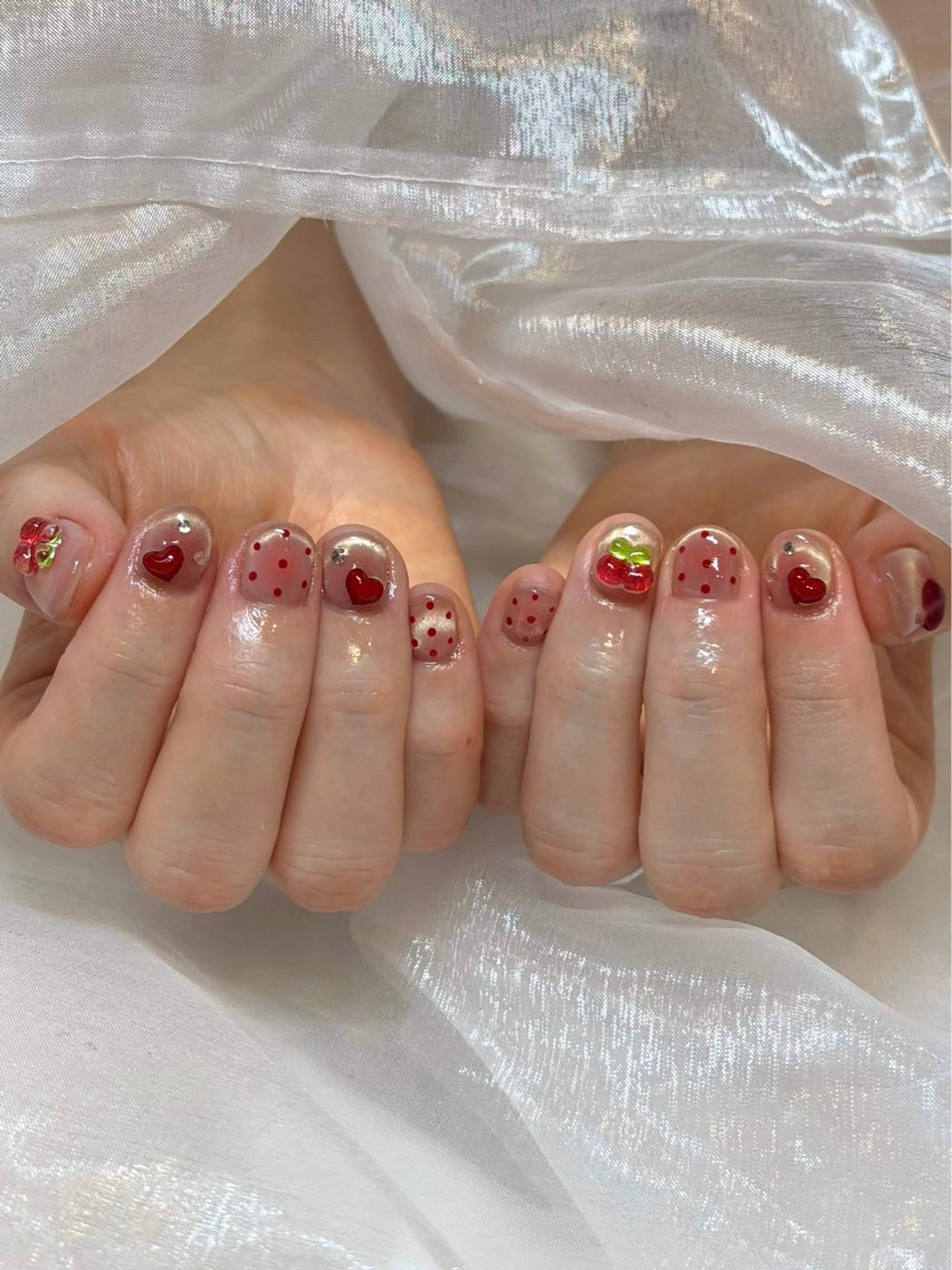 ネイル アートネイル yume 大人ガーリーネイルのネイルデザイン