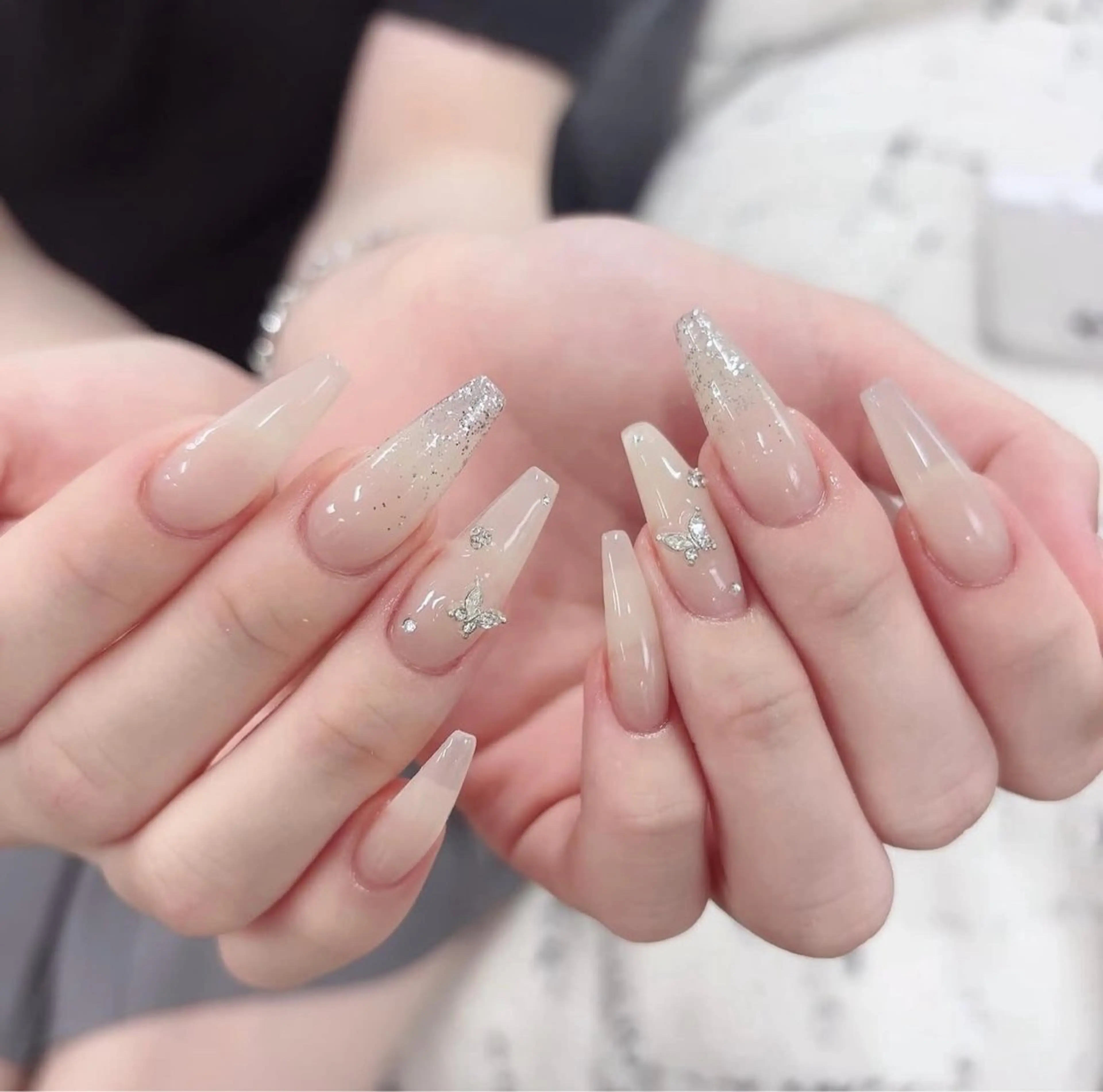 ネイル 韓国ネイル 持ち込み ニュアンスネイル ネイルチップ ハンドネイル TABI ANA.CHUOのネイルデザイン