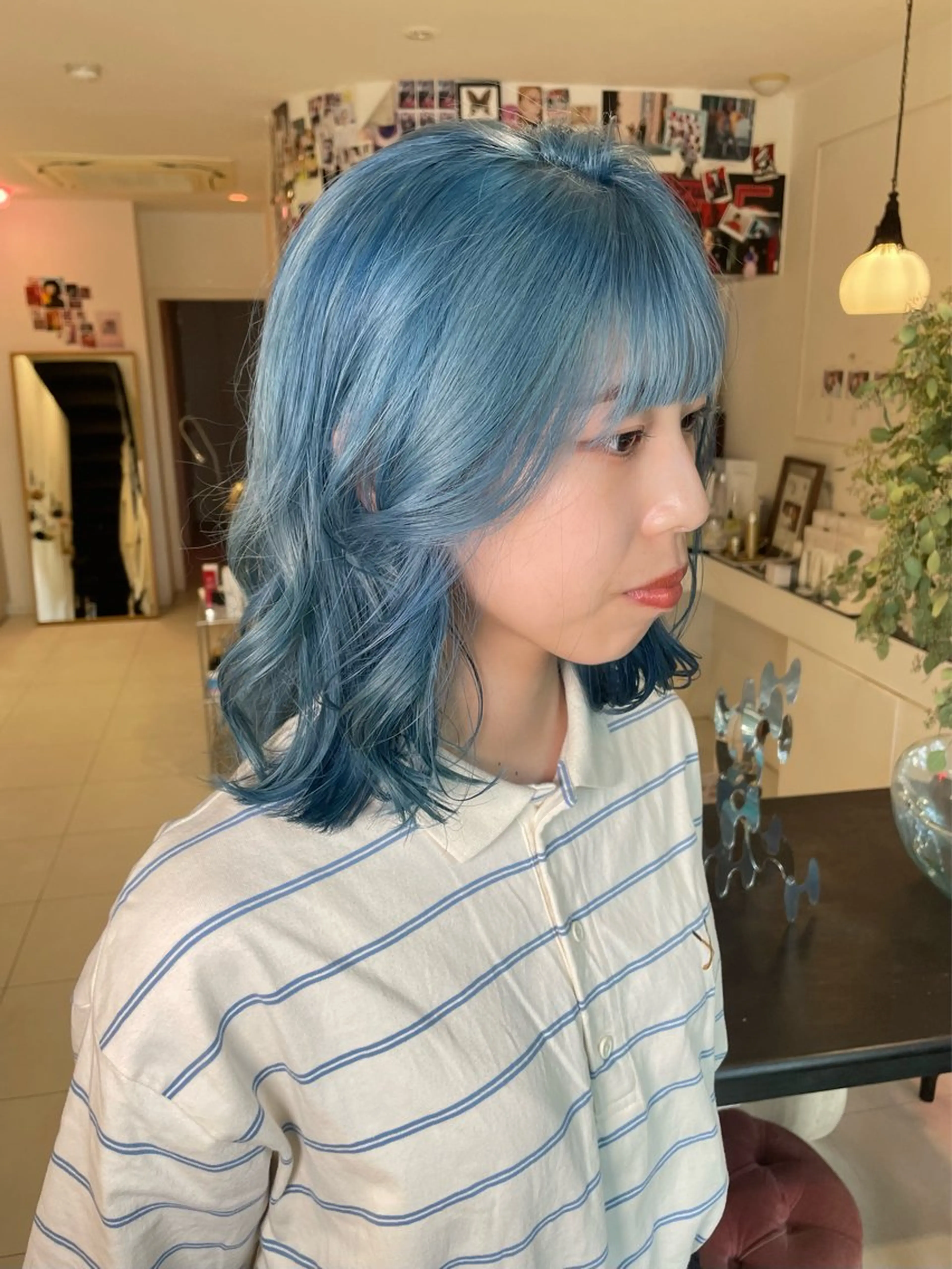 ミディアム カラー nishiura nanasaのヘアスタイル