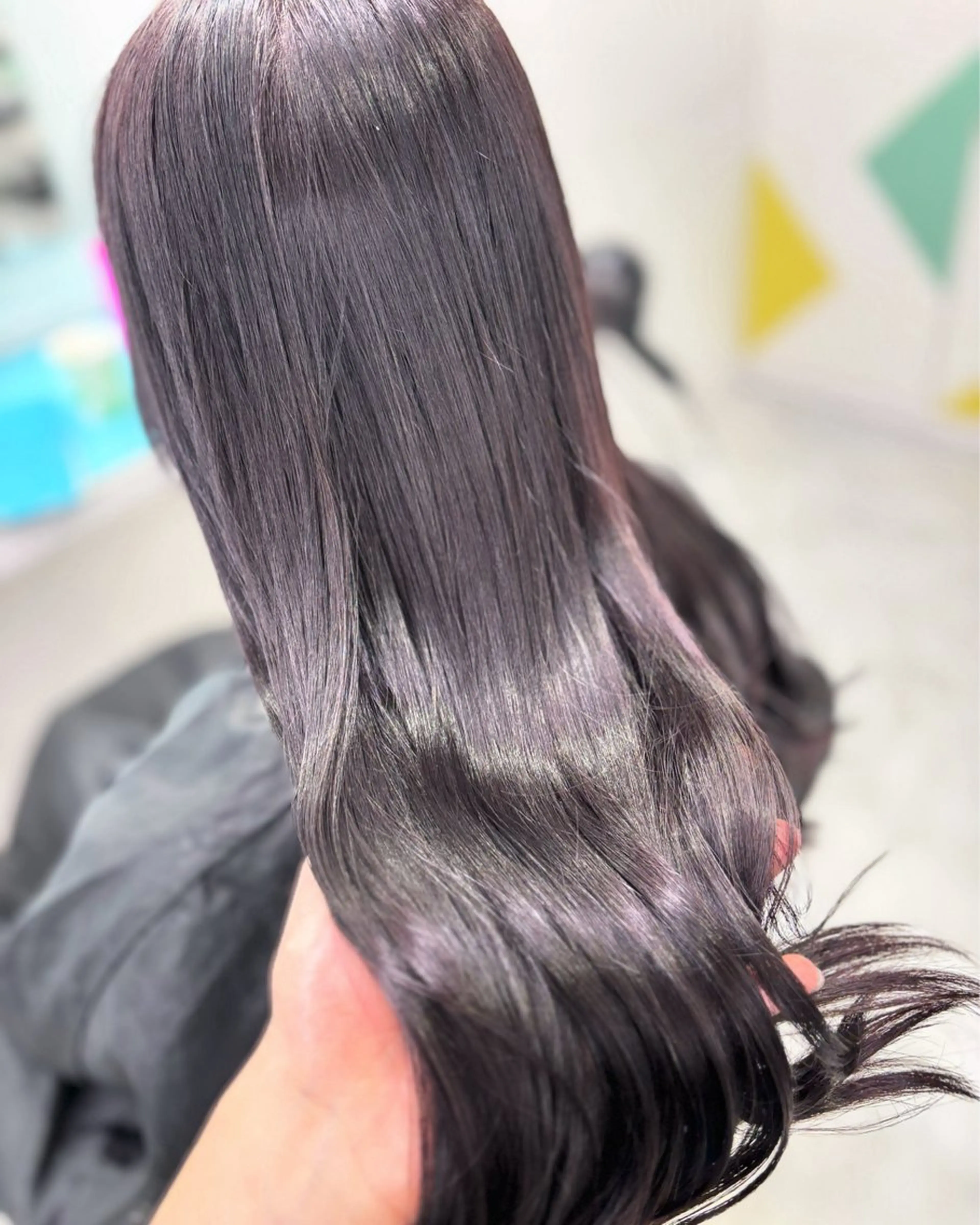 ロング カラー ヘアカラー トリートメント ヘッドスパ ヘアセット 🩵色落ち可愛い 寒色カラー🩵のヘアスタイル