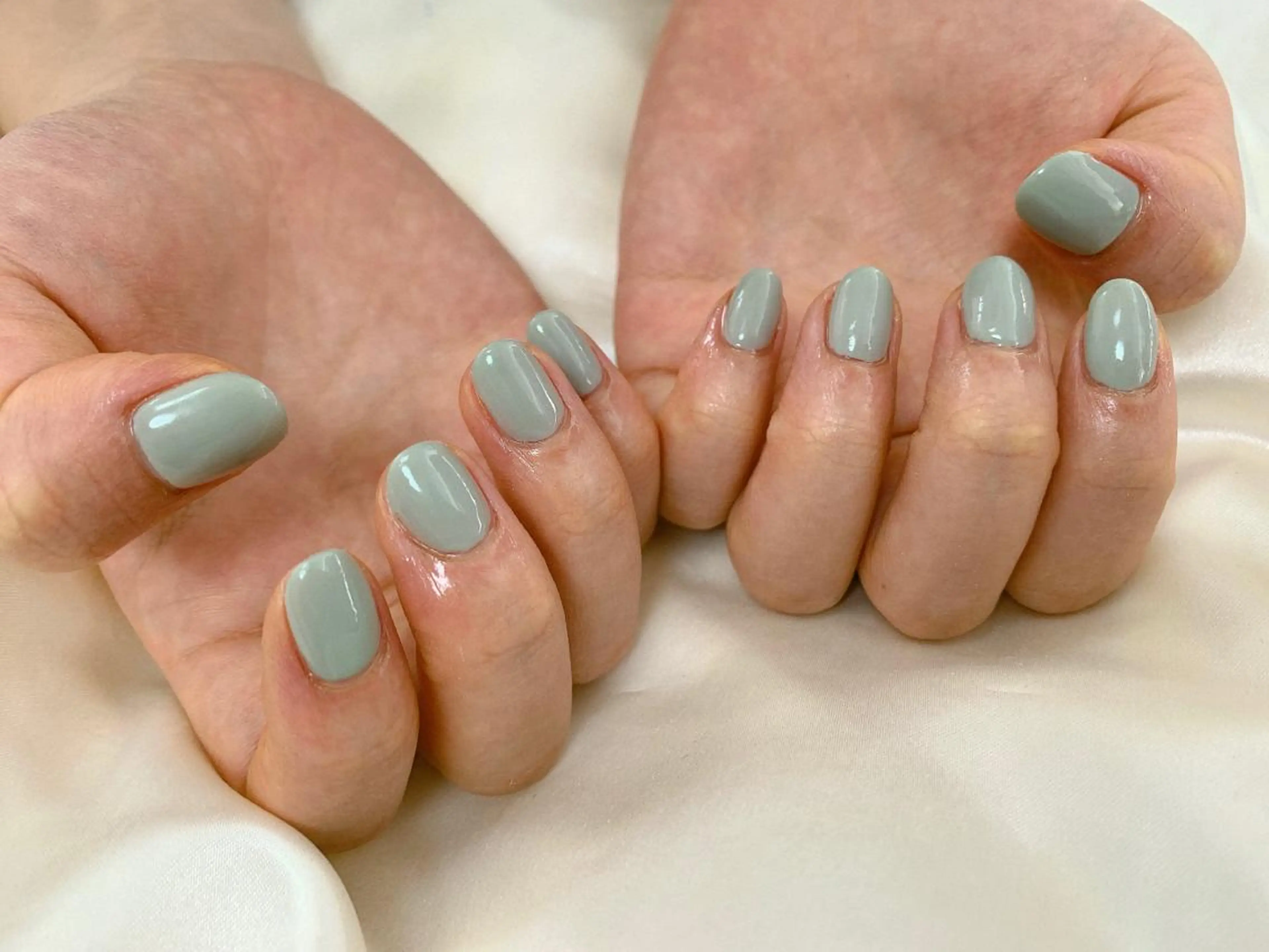 ネイル ワンカラーネイル ハンドネイル mogunail &blowのネイルデザイン