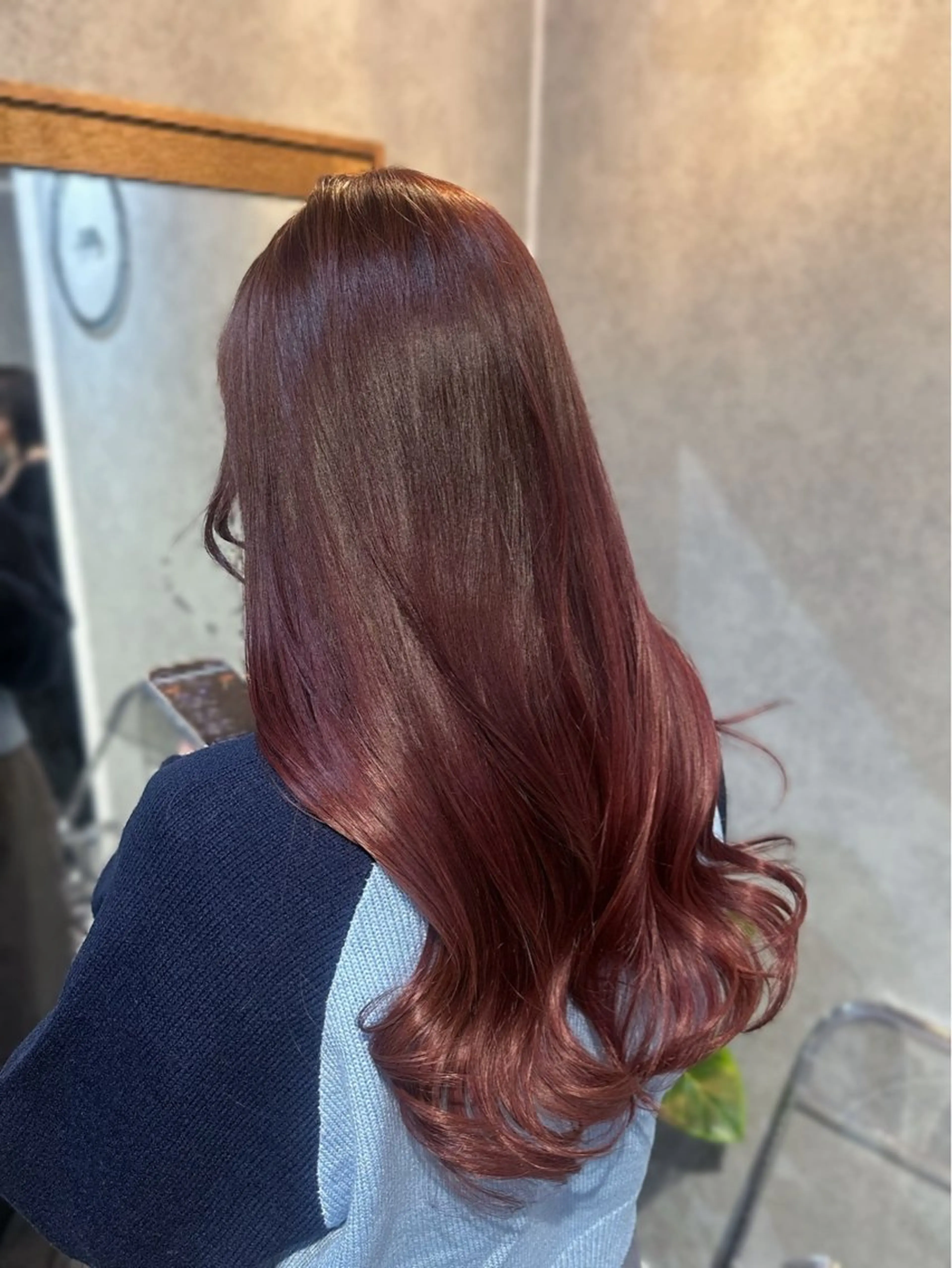 ロング カラー 高野 未悠のヘアスタイル