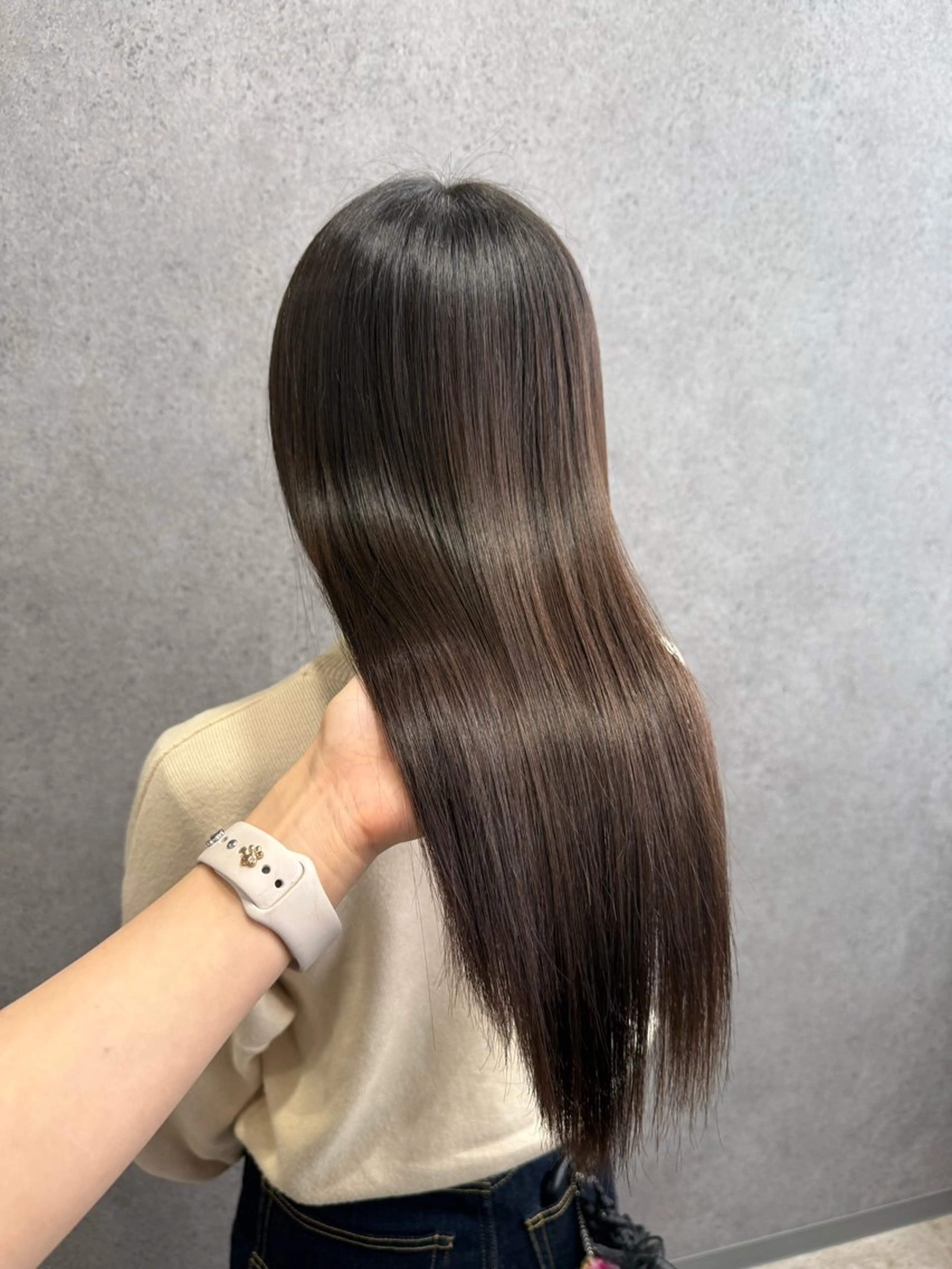 ロング 縮毛矯正 酸性ストレート カット 縮毛矯正 トリートメント YUKA🐻‍❄️ 🎀当日予約ok/のヘアスタイル