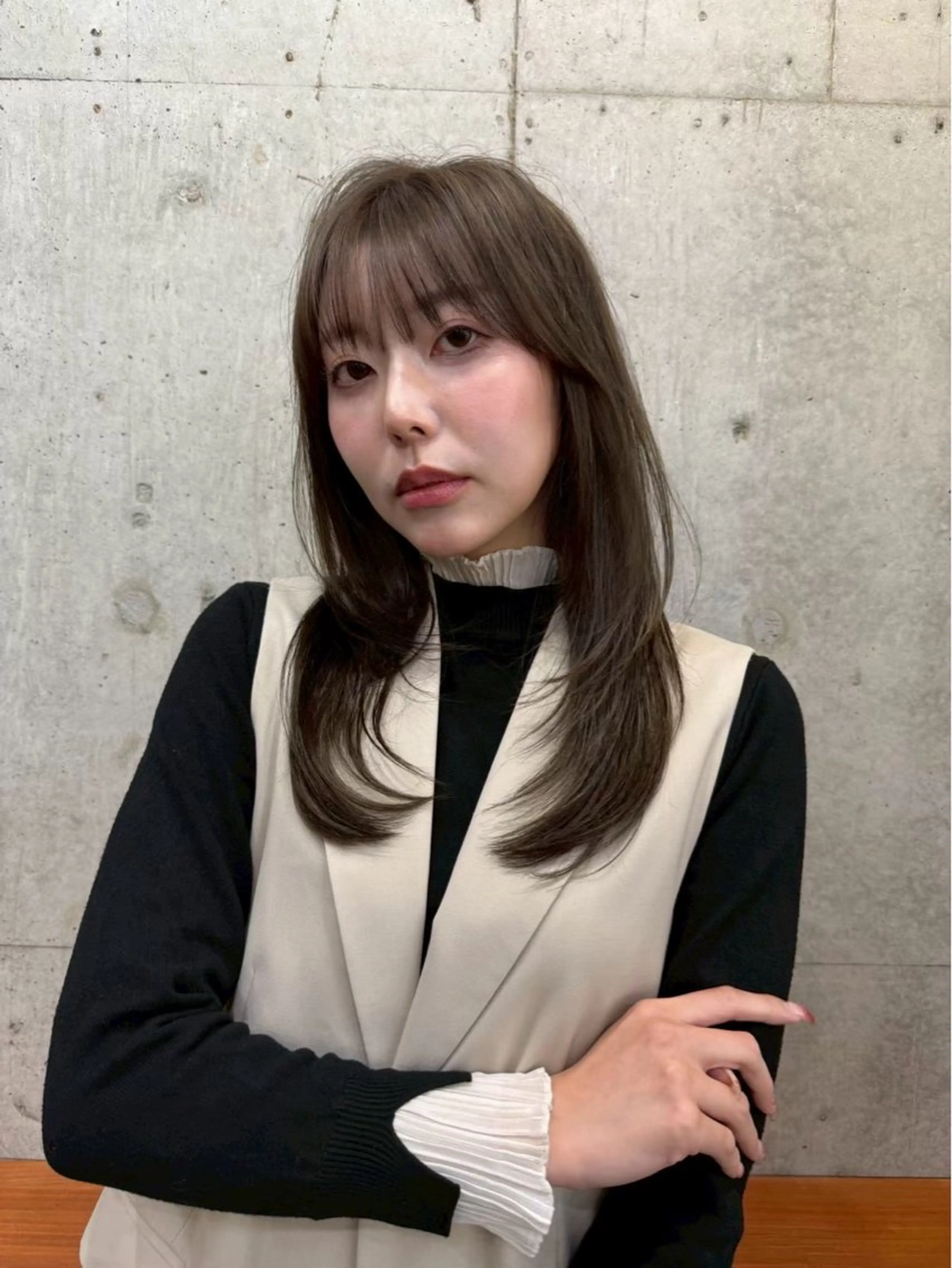 ロング カラー ヘアカラー トリートメント 下形 歩愛のヘアスタイル
