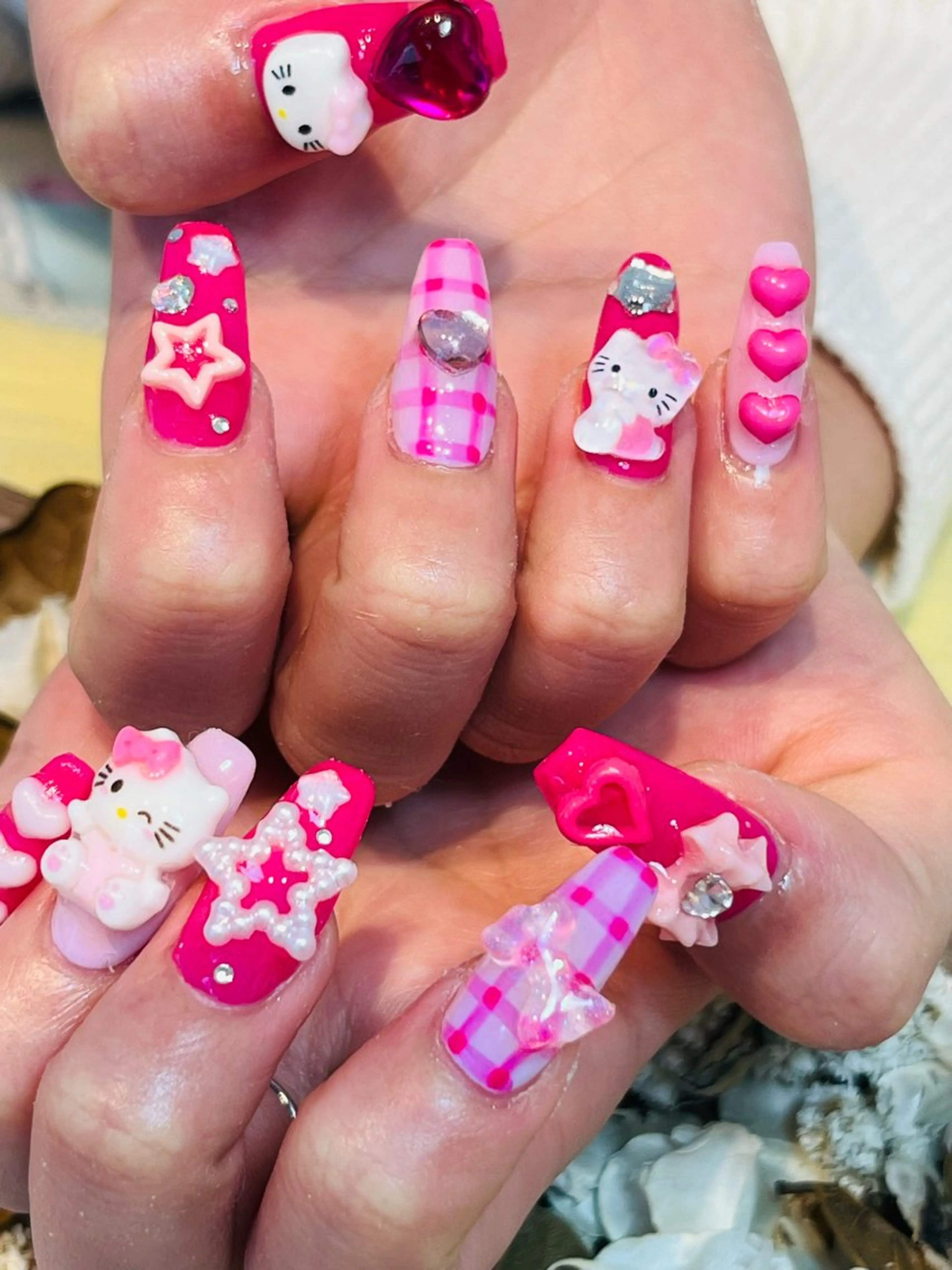 ネイル Brodia nailsのネイルデザイン